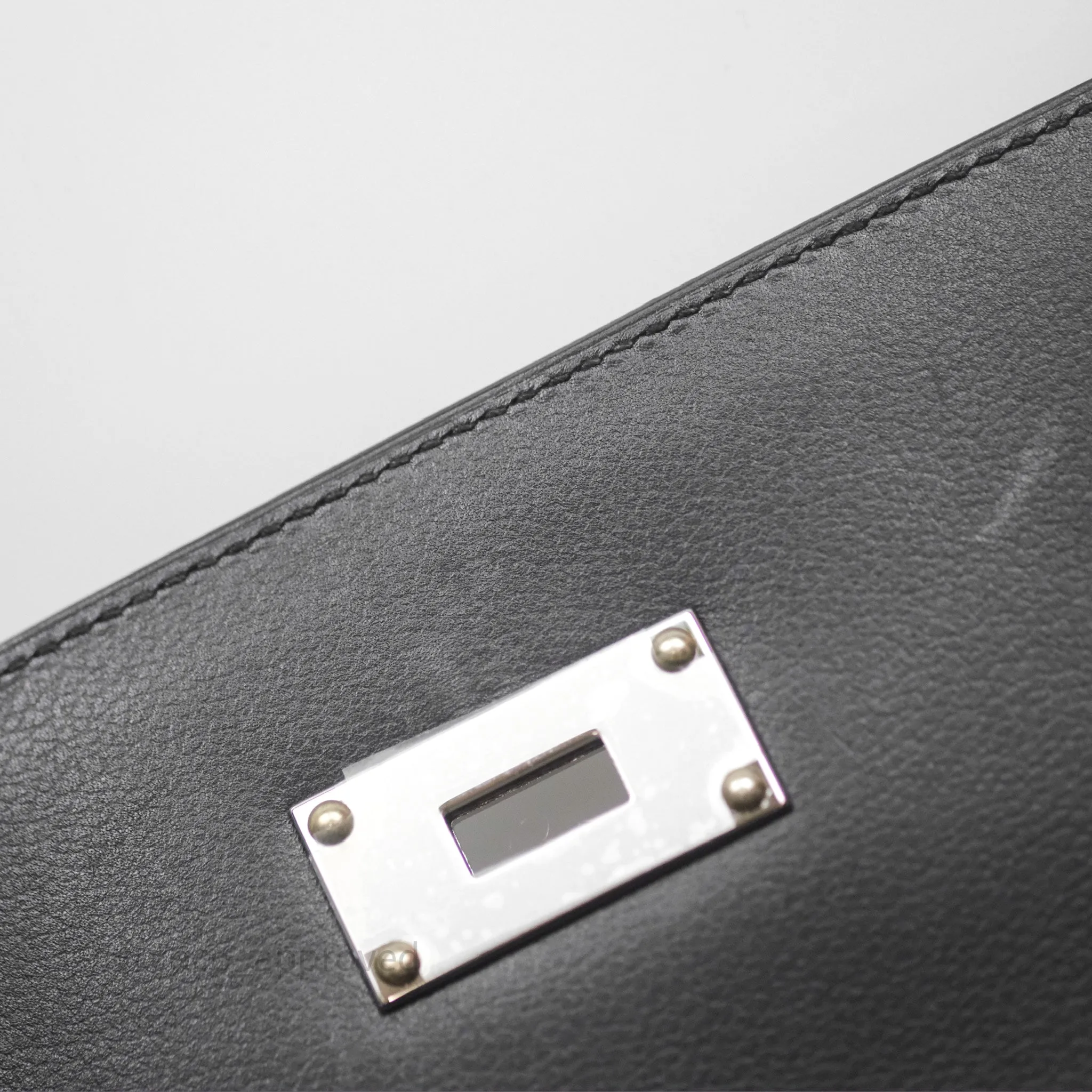 - DM/Email To Purchase - Herms Kelly Messenger PM Bag 89 Noir Evergrain Palladium Hardware