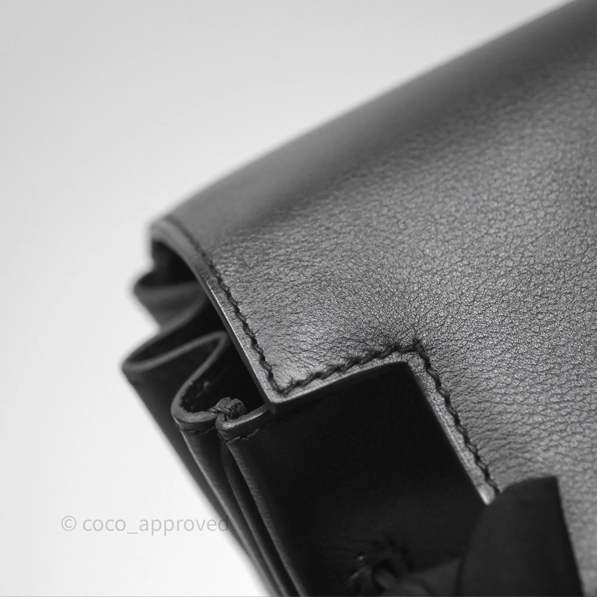 - DM/Email To Purchase - Herms Kelly Messenger PM Bag 89 Noir Evergrain Palladium Hardware