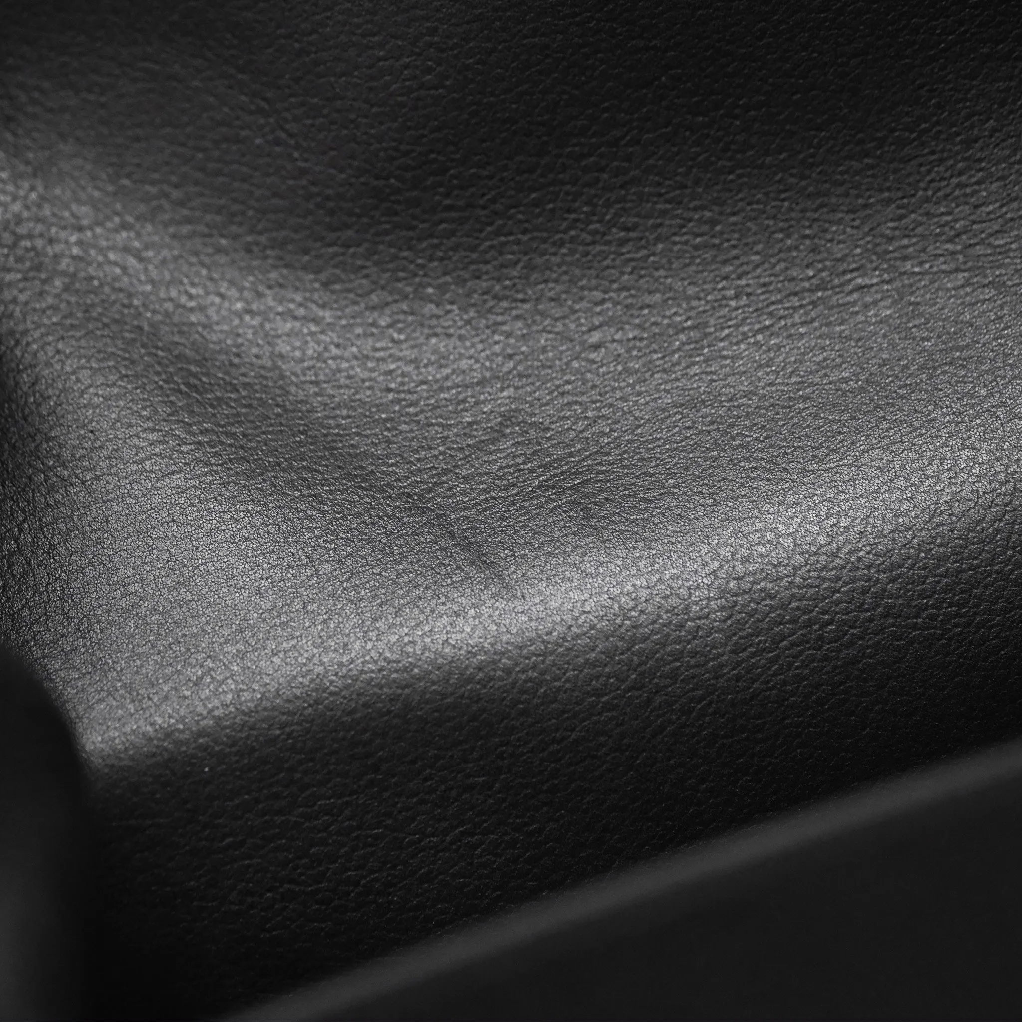- DM/Email To Purchase - Herms Kelly Messenger PM Bag 89 Noir Evergrain Palladium Hardware