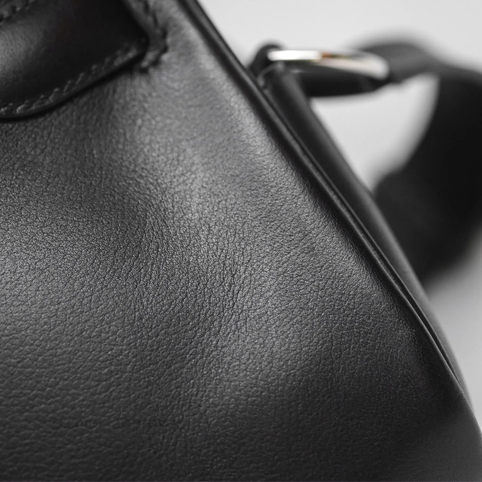 - DM/Email To Purchase - Herms Kelly Messenger PM Bag 89 Noir Evergrain Palladium Hardware