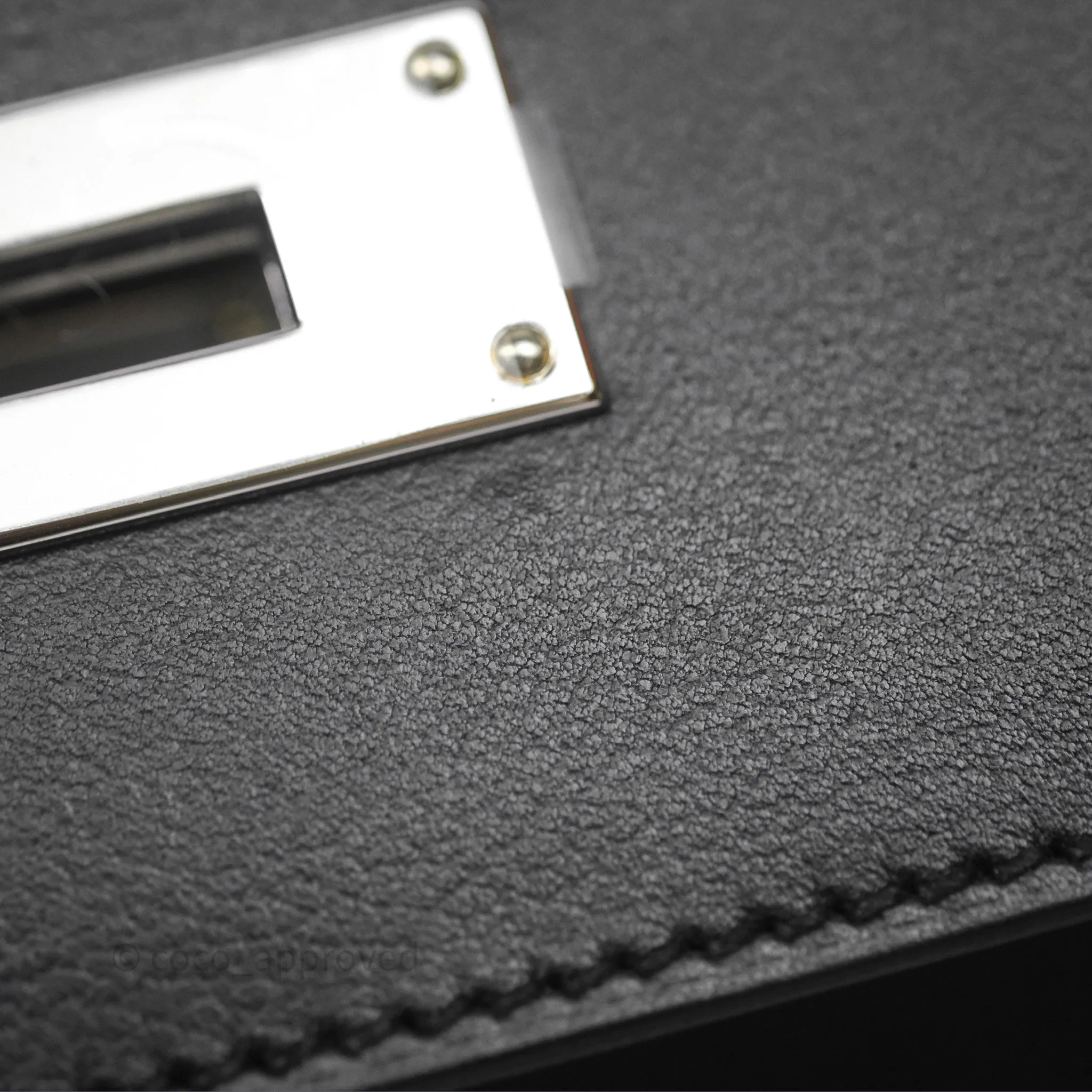- DM/Email To Purchase - Herms Kelly Messenger PM Bag 89 Noir Evergrain Palladium Hardware