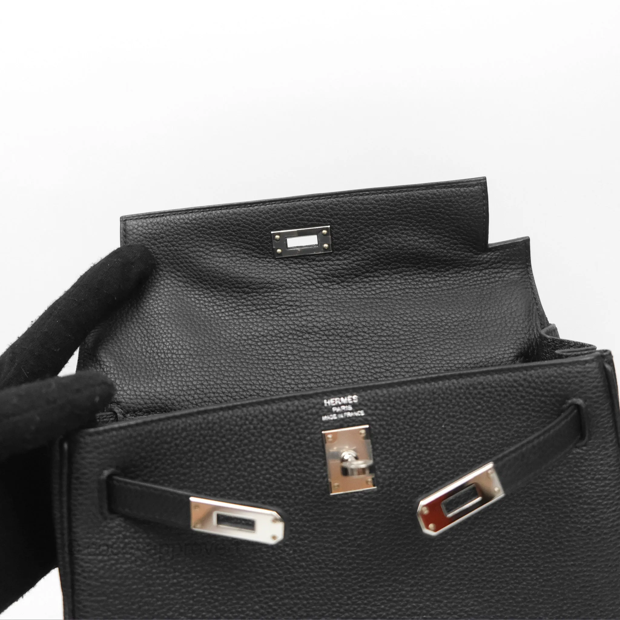 - DM/Email To Purchase - Herms Retourne Kelly 25 Black Togo Palladium Hardware
