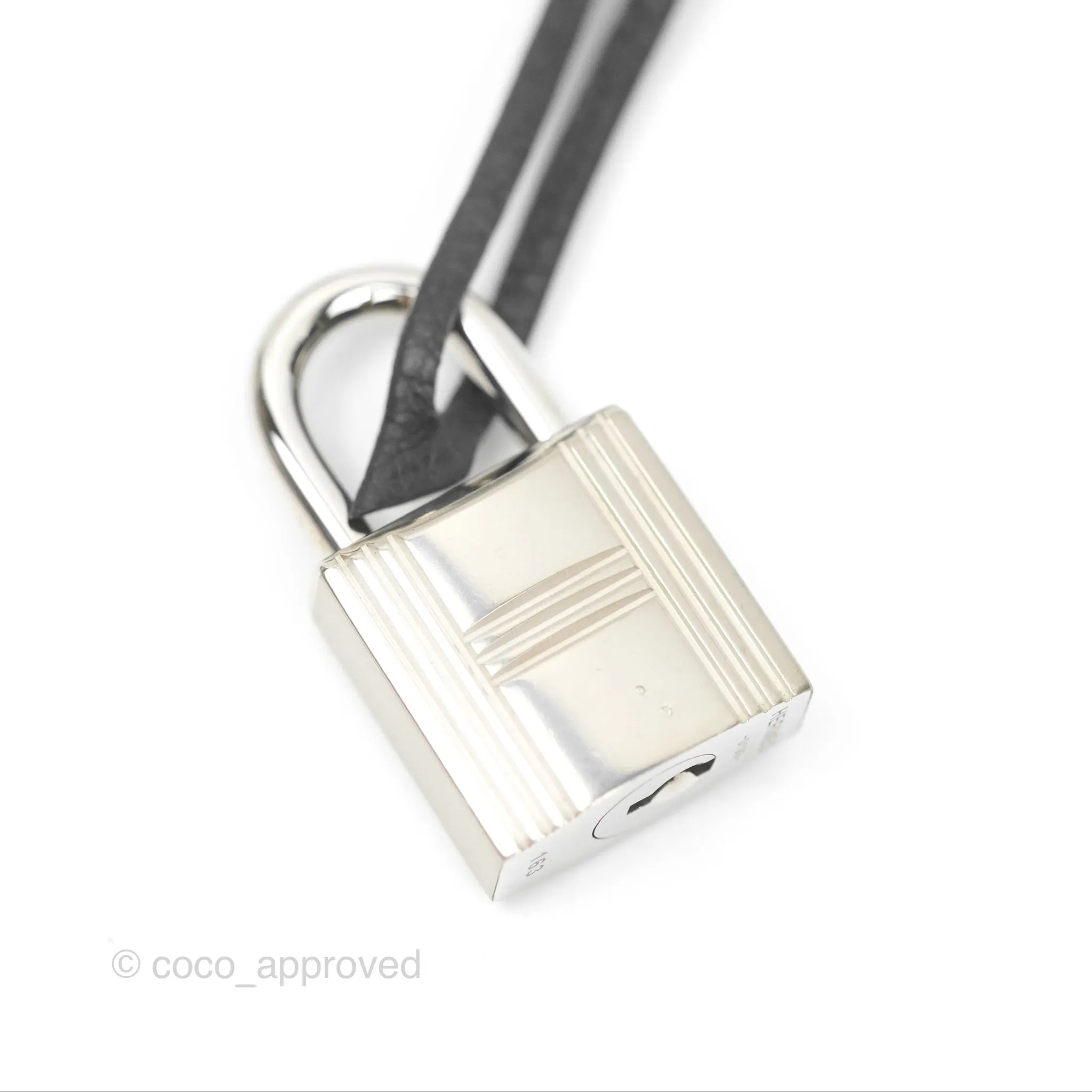 - DM/Email To Purchase - Herms Retourne Kelly 25 Black Togo Palladium Hardware