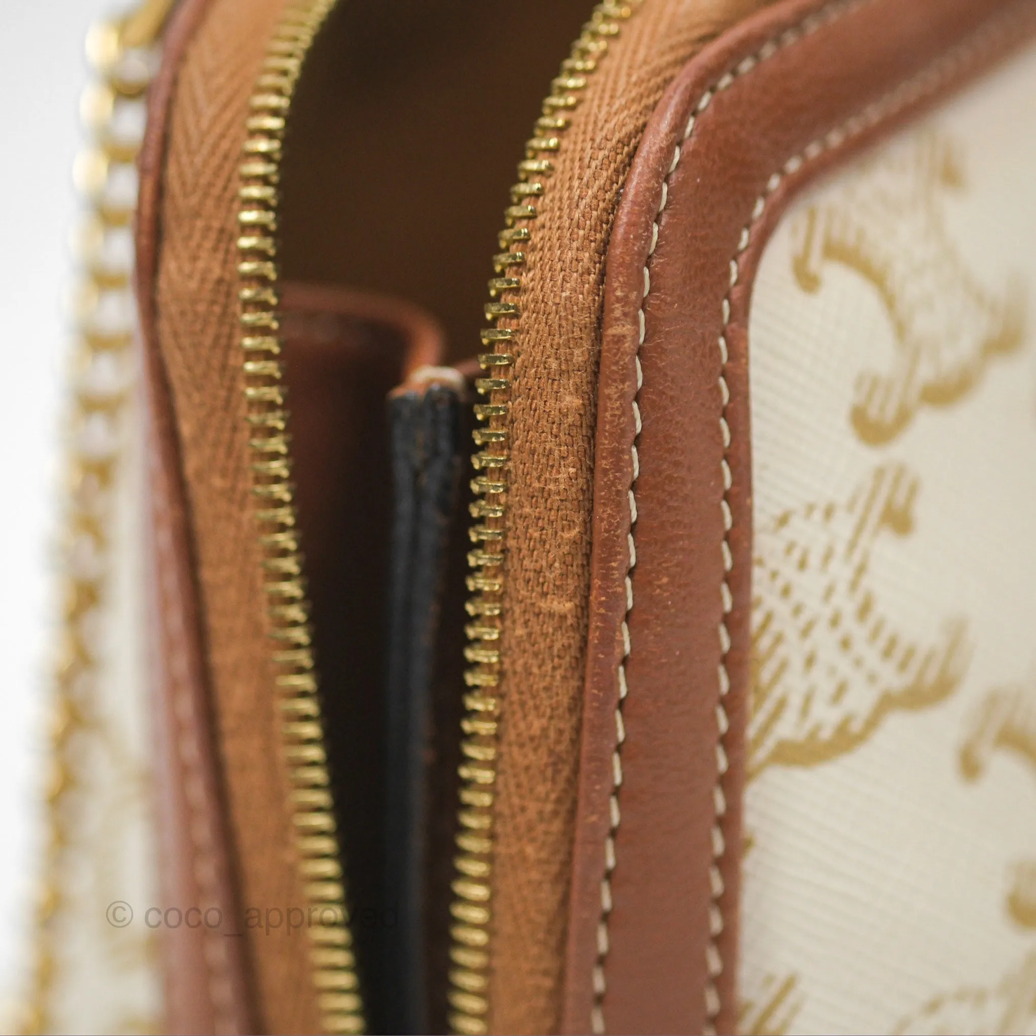Celine Clutch With Chain Triomphe Canvas Lambskin White/Tan