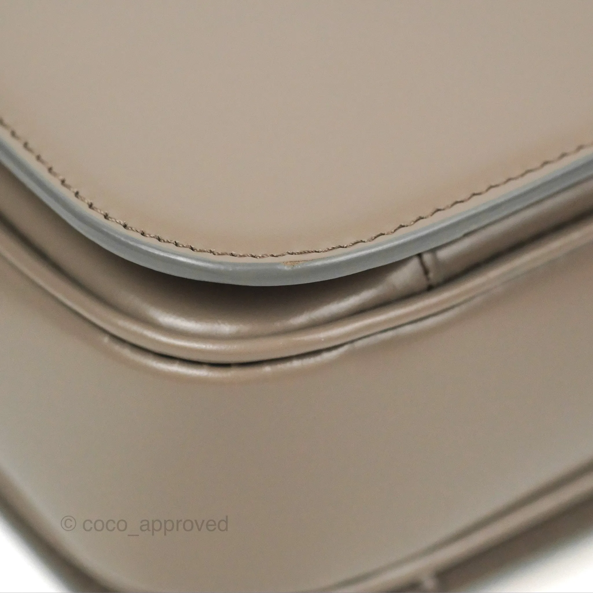 Celine Medium Triomphe Bag Pebble Shiny Calfskin