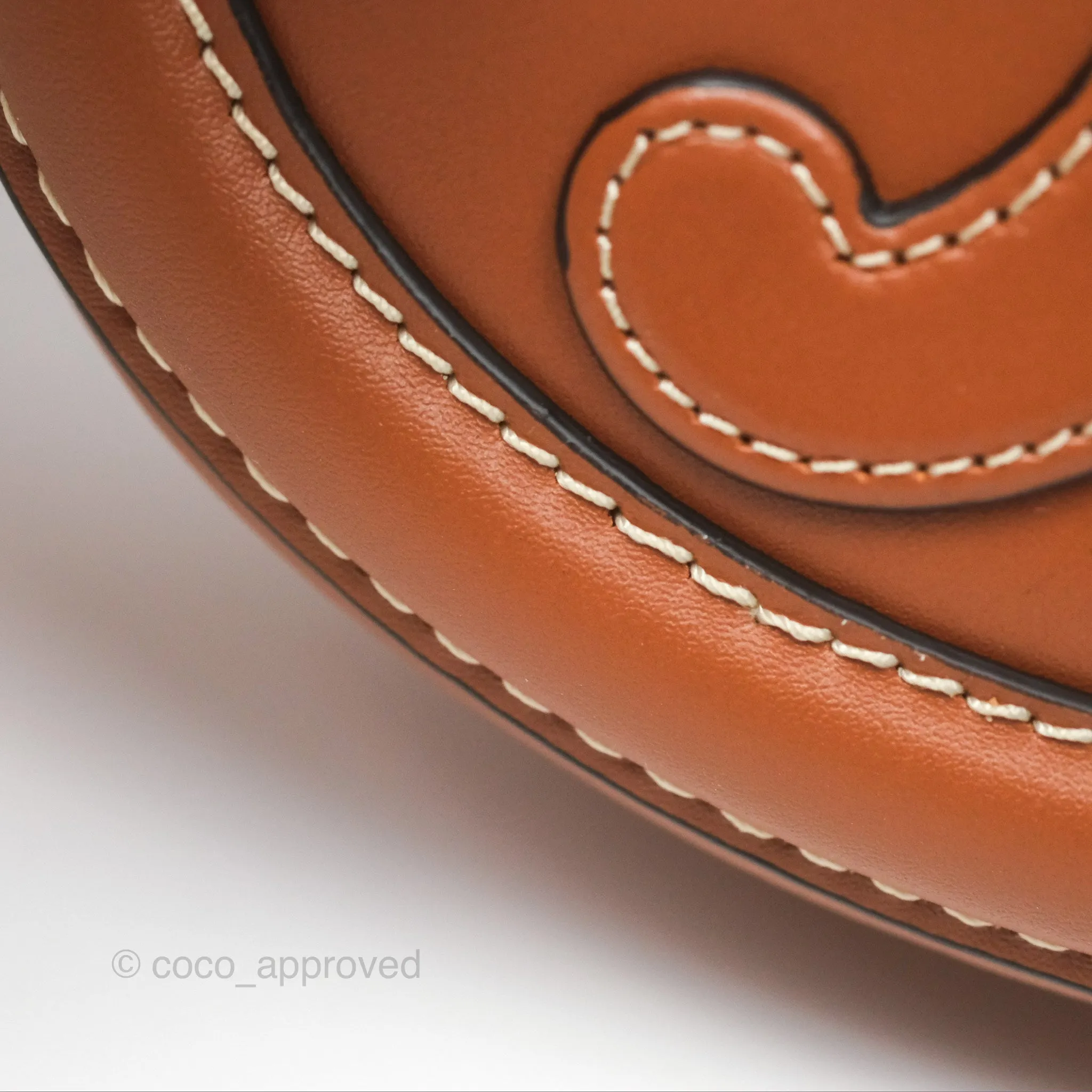 Celine Oval Bag Cuir Triomphe Tan Calfskin