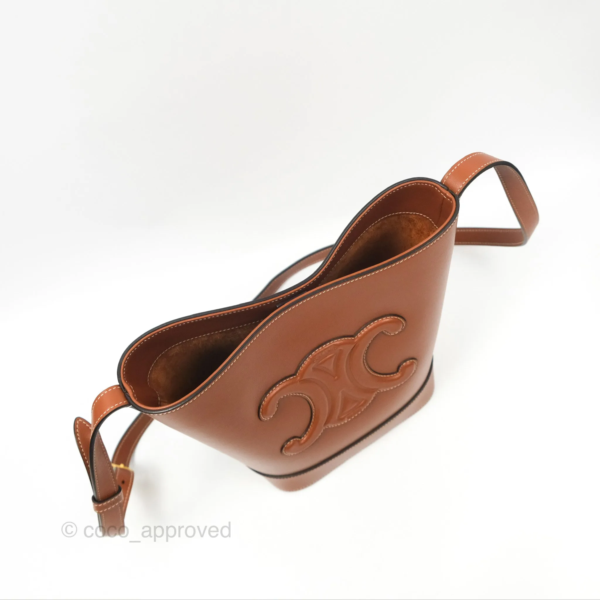 Celine Small Bucket Cuir Triomphe in Calfskin Tan