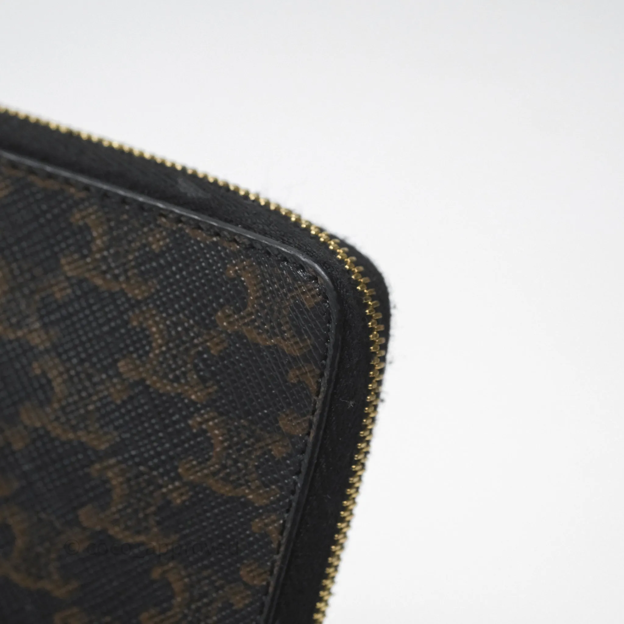 Celine Zipped Purse with Removable Card Holder in Tan Triomphe Canvas/ Lambskin