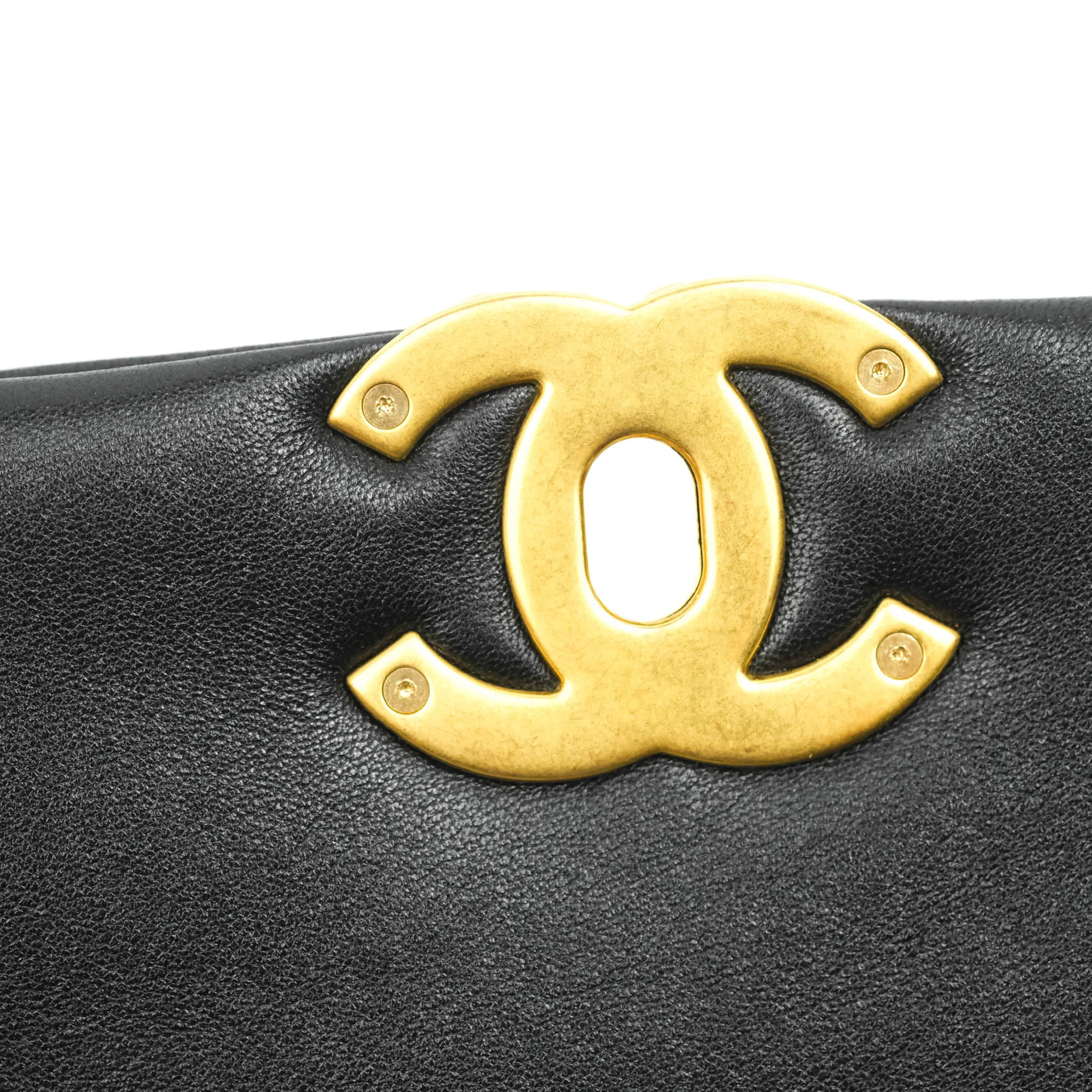 Chanel 19 Medium Black Goatskin Mixed Hardware