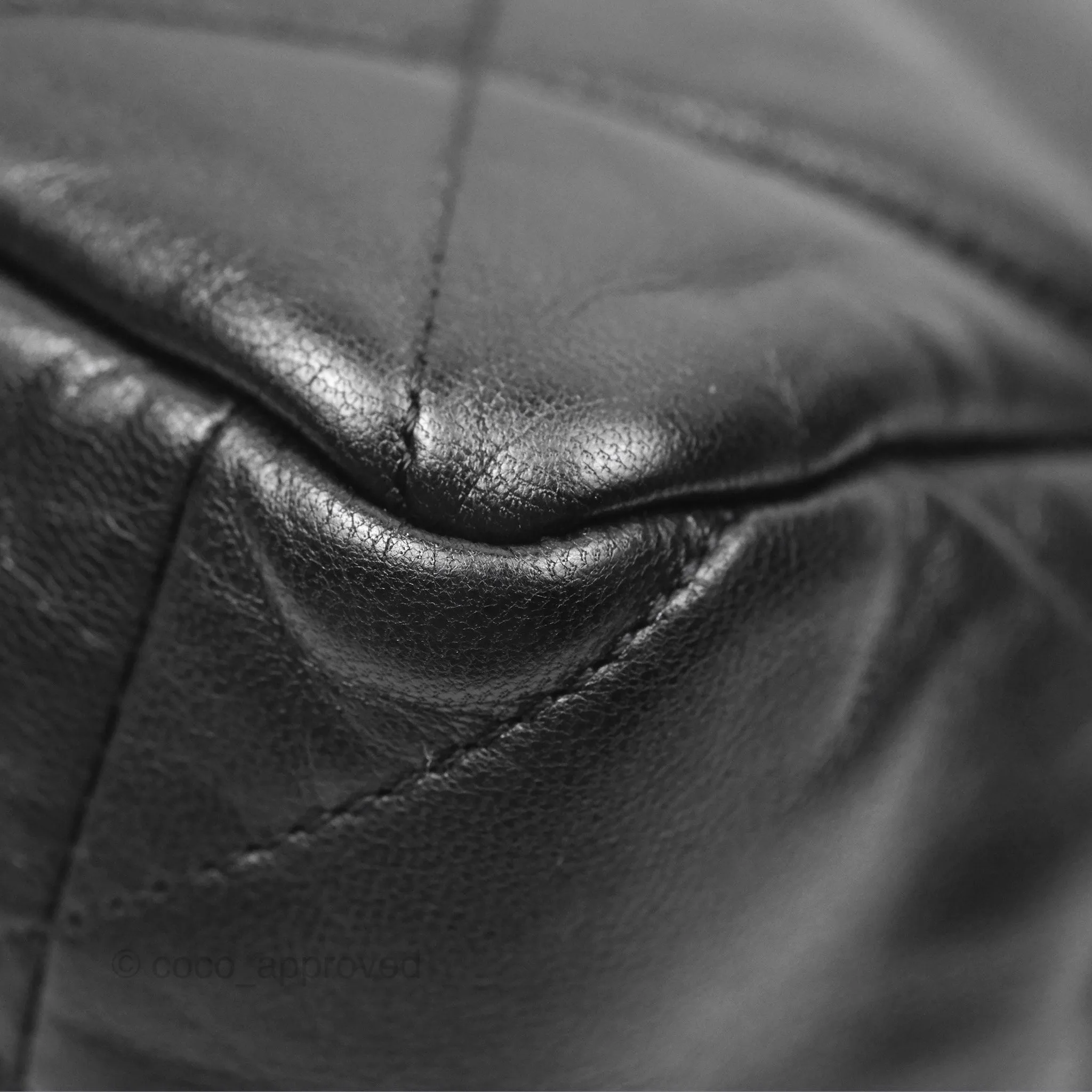 Chanel 19 Medium Black Goatskin Mixed Hardware