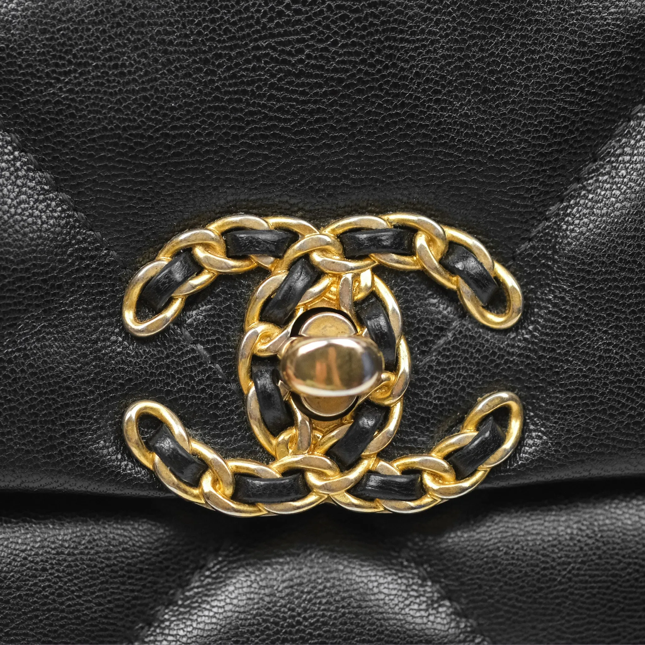 Chanel 19 Medium Black Goatskin Mixed Hardware