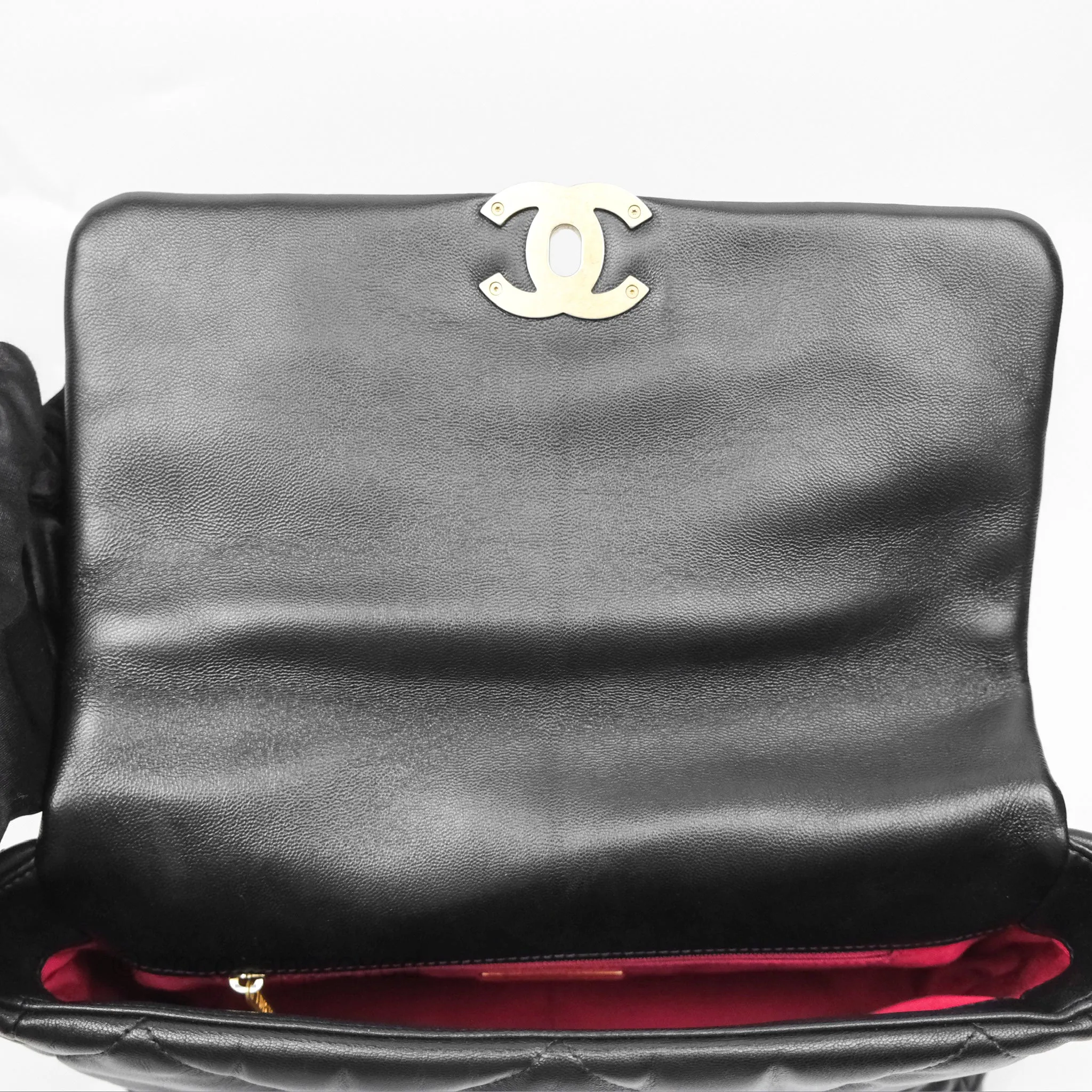 Chanel 19 Medium Black Goatskin Mixed Hardware