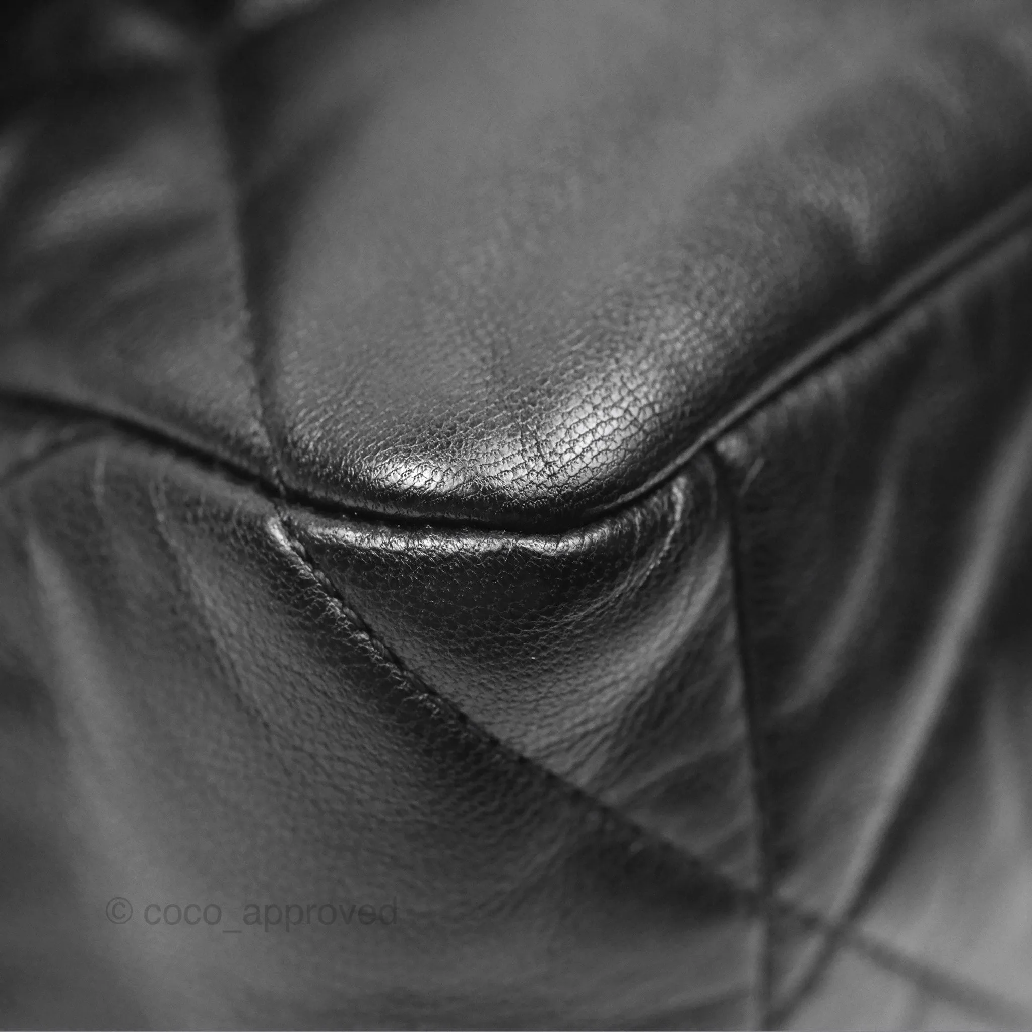 Chanel 19 Medium Black Goatskin Mixed Hardware