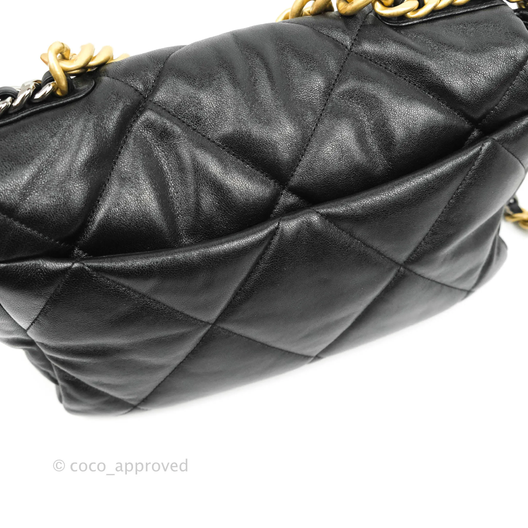 Chanel 19 Medium Black Goatskin Mixed Hardware