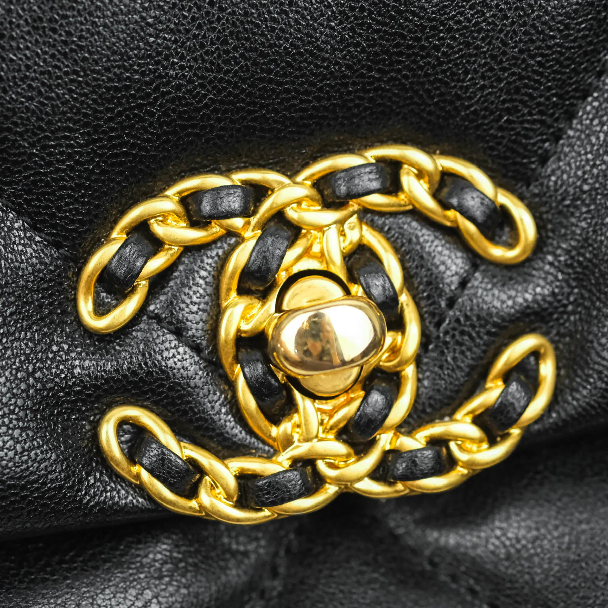 Chanel 19 Medium Black Goatskin Mixed Hardware