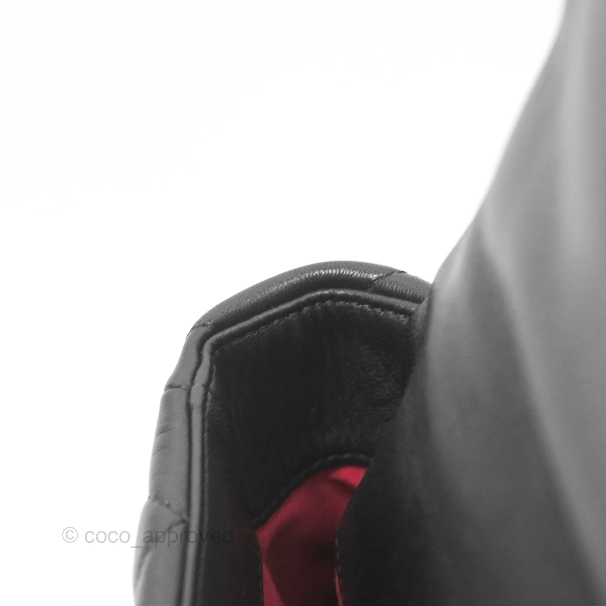Chanel 19 Medium Black Goatskin Mixed Hardware