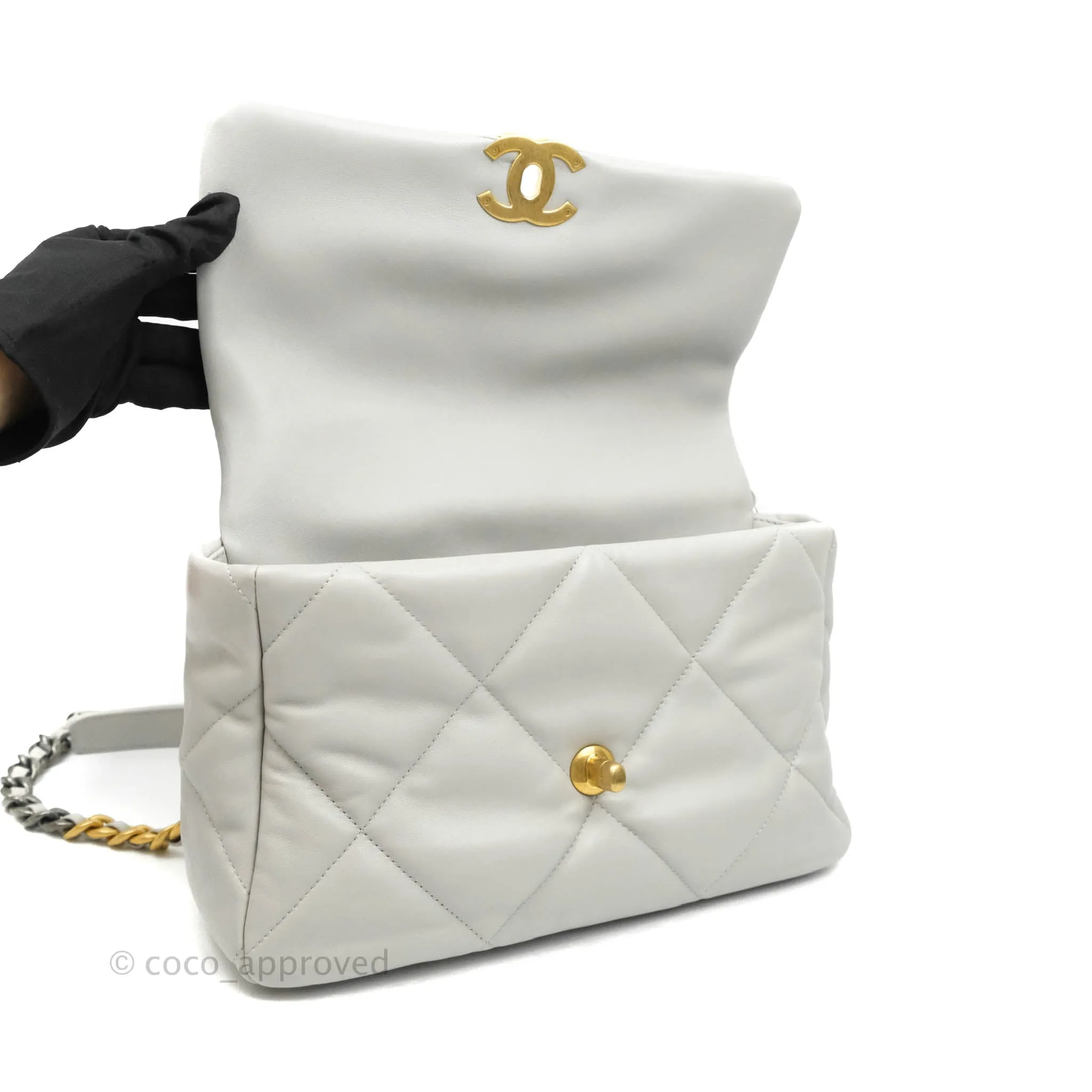 Chanel 19 Medium Grey Lambskin Mixed Hardware 21A