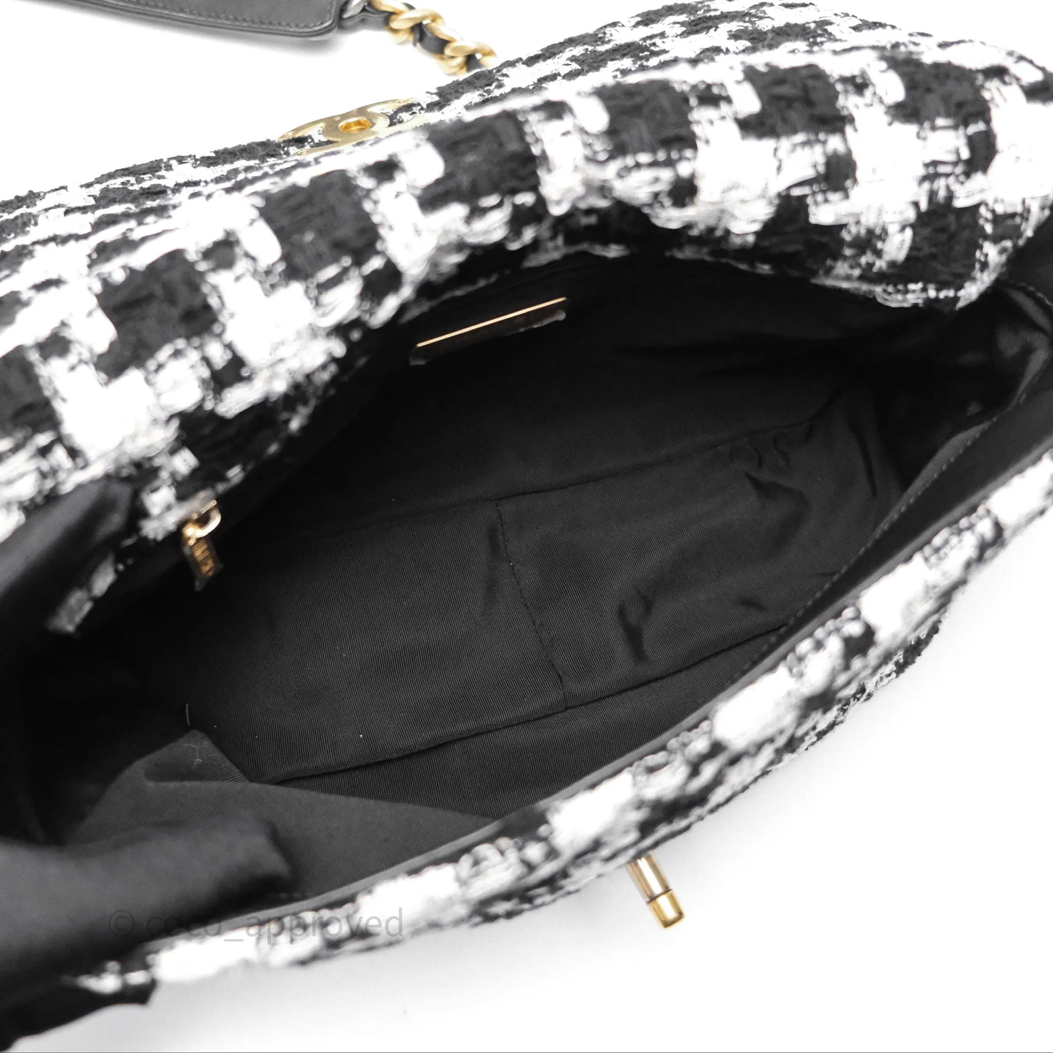 Chanel 19 Medium Tweed White Ribbon Mixed Hardware