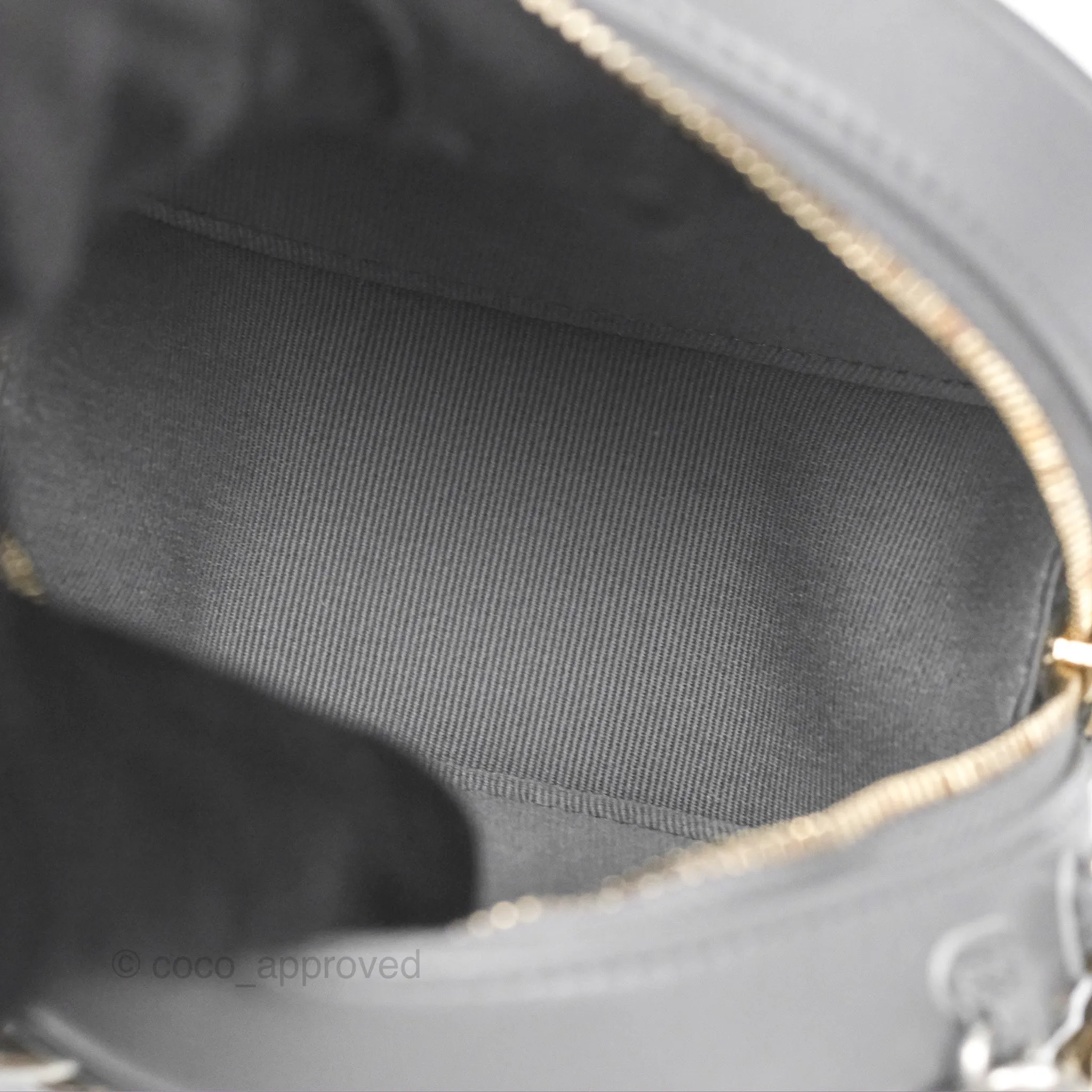 Chanel 19 Round Clutch With Chain Grey Mixed Hardware