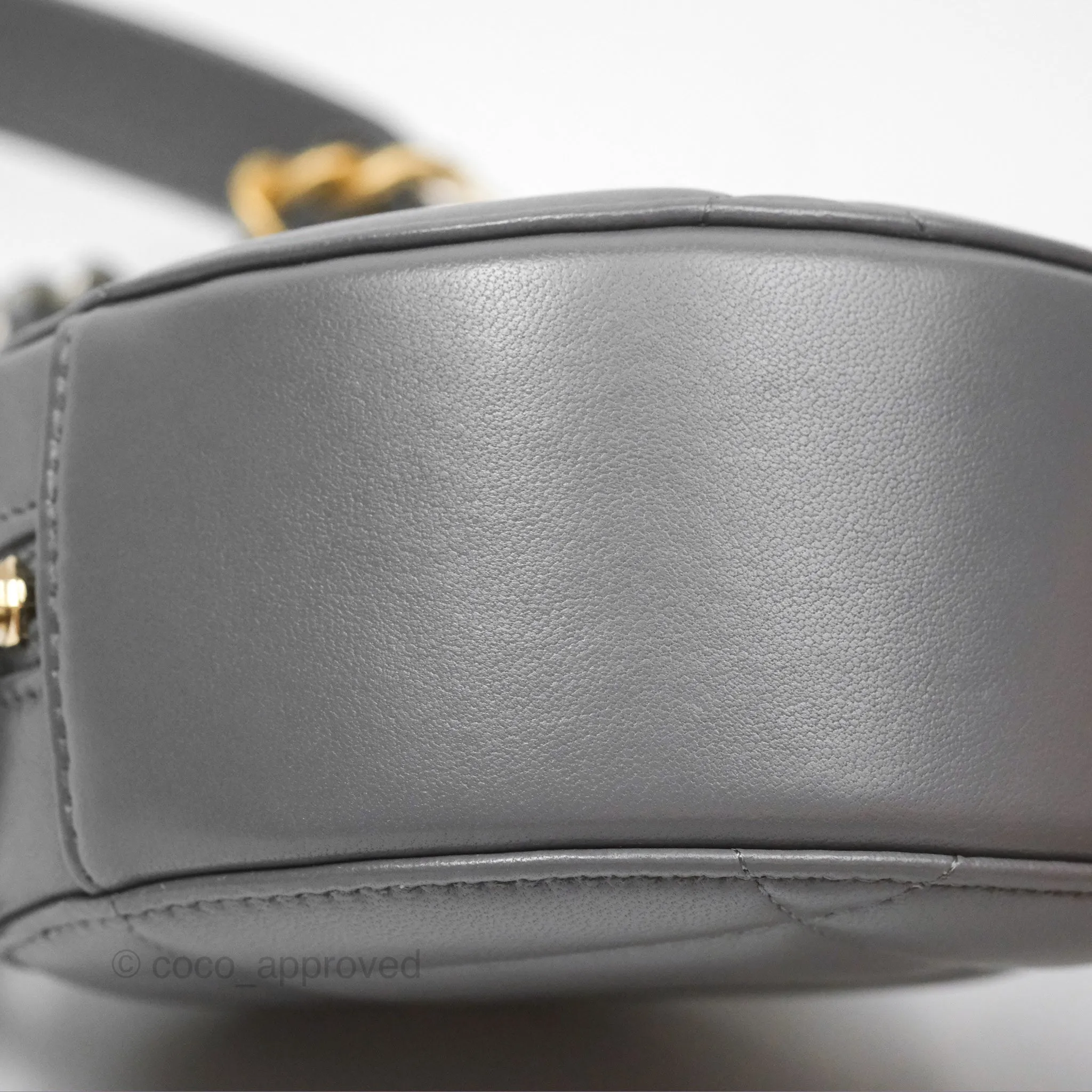 Chanel 19 Round Clutch With Chain Grey Mixed Hardware