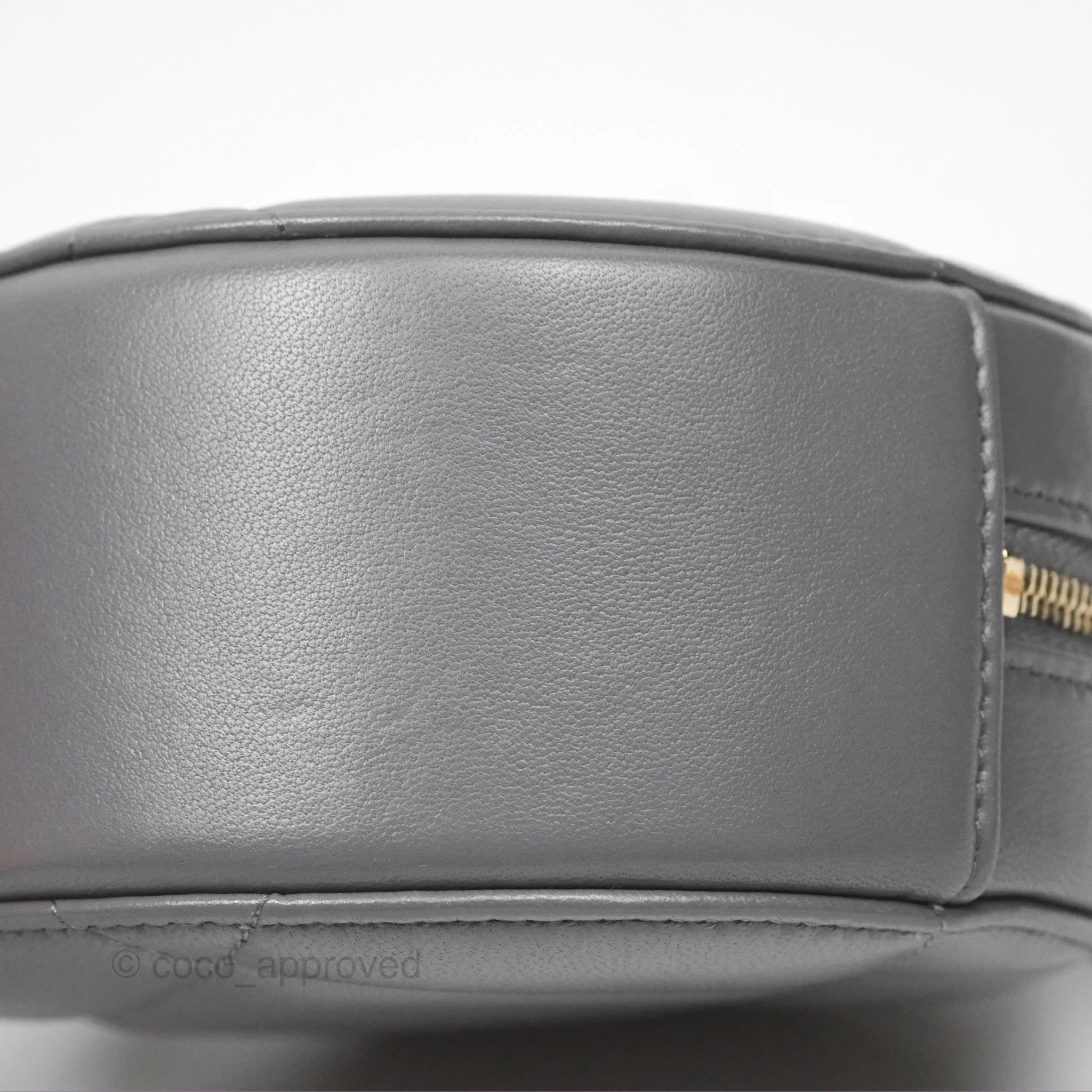Chanel 19 Round Clutch With Chain Grey Mixed Hardware