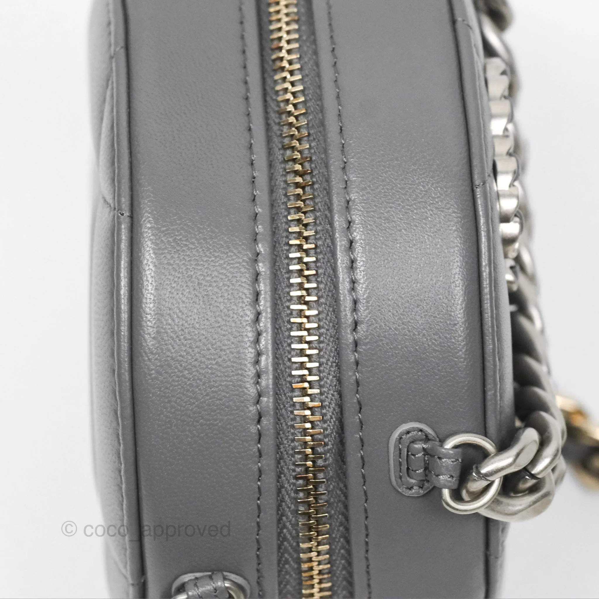 Chanel 19 Round Clutch With Chain Grey Mixed Hardware