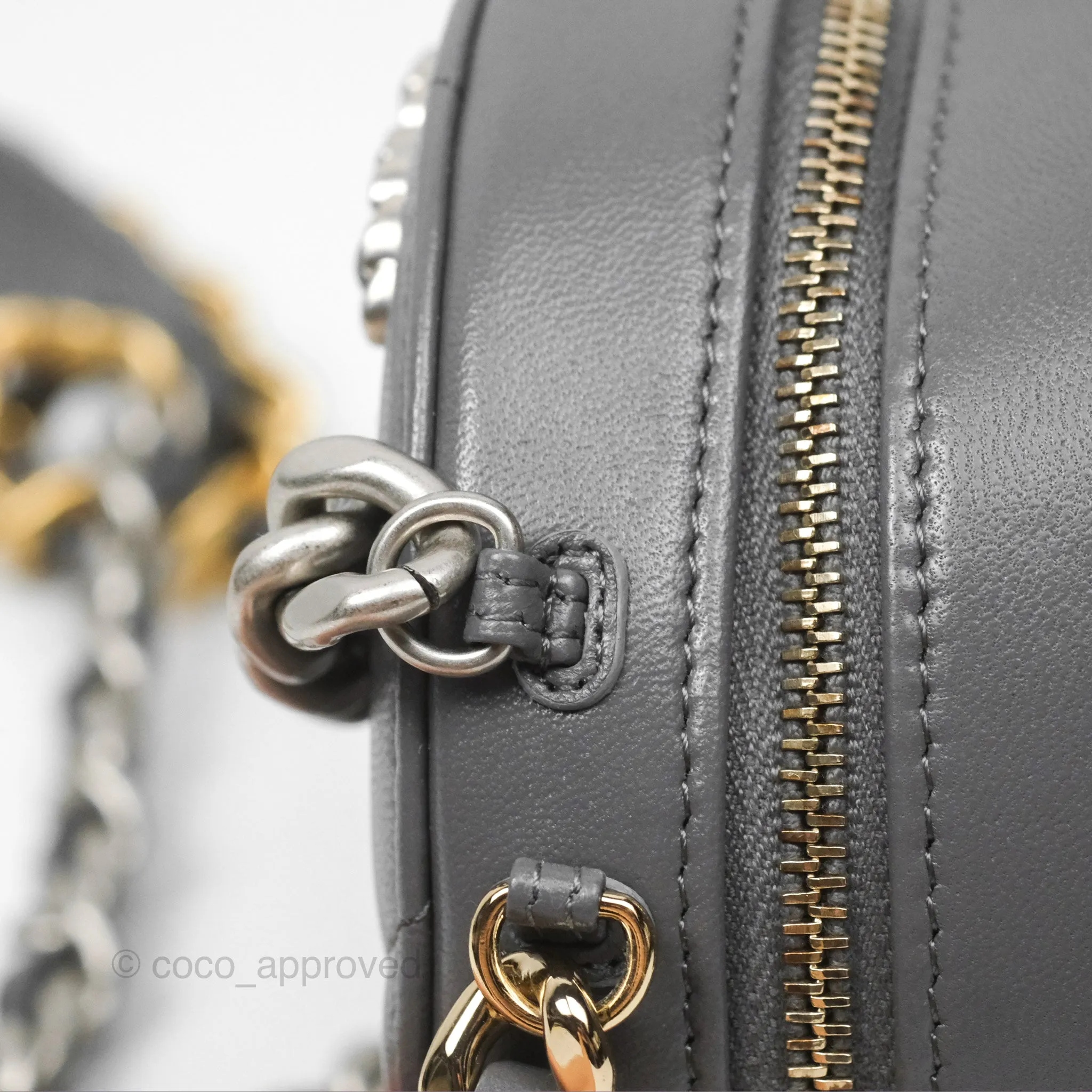 Chanel 19 Round Clutch With Chain Grey Mixed Hardware