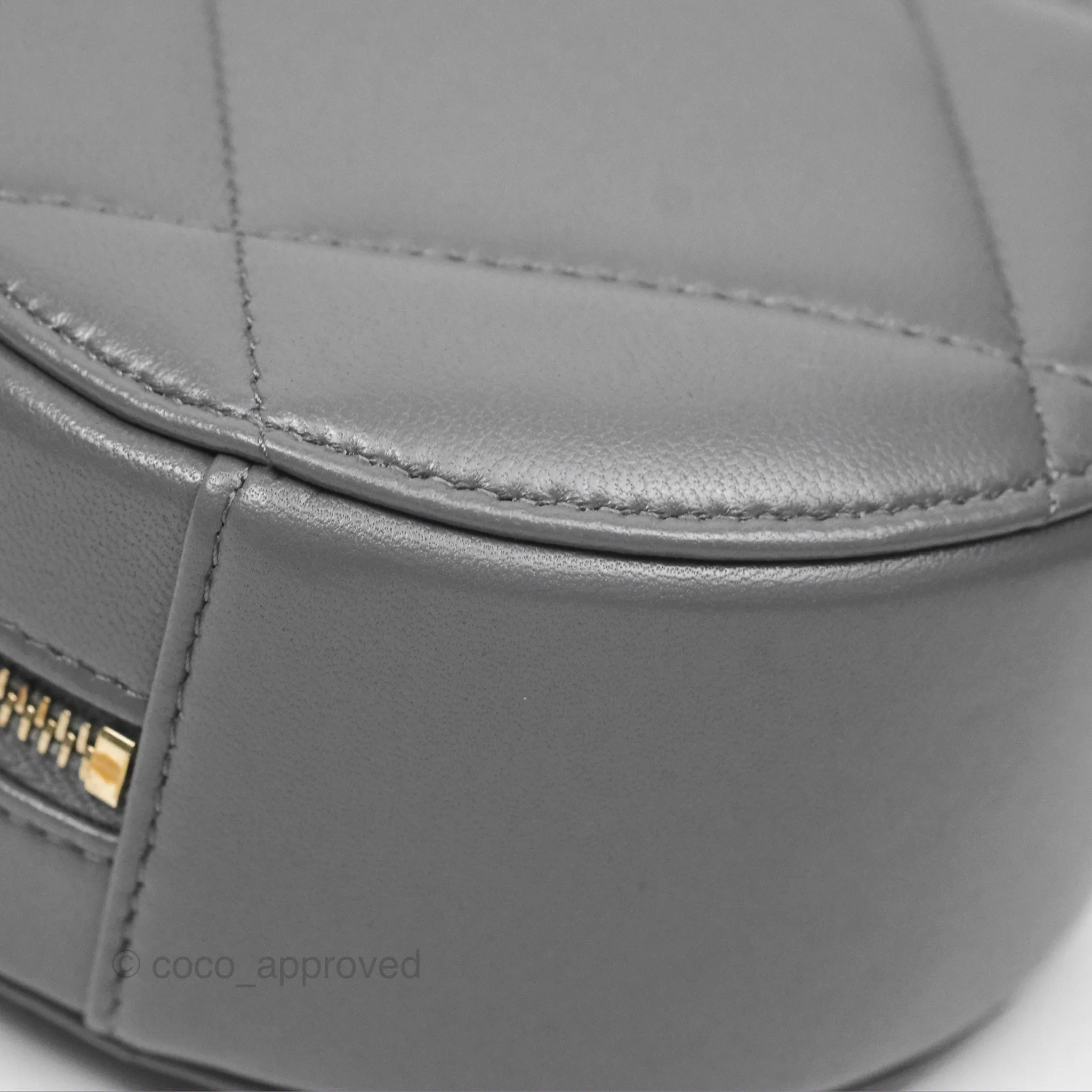 Chanel 19 Round Clutch With Chain Grey Mixed Hardware