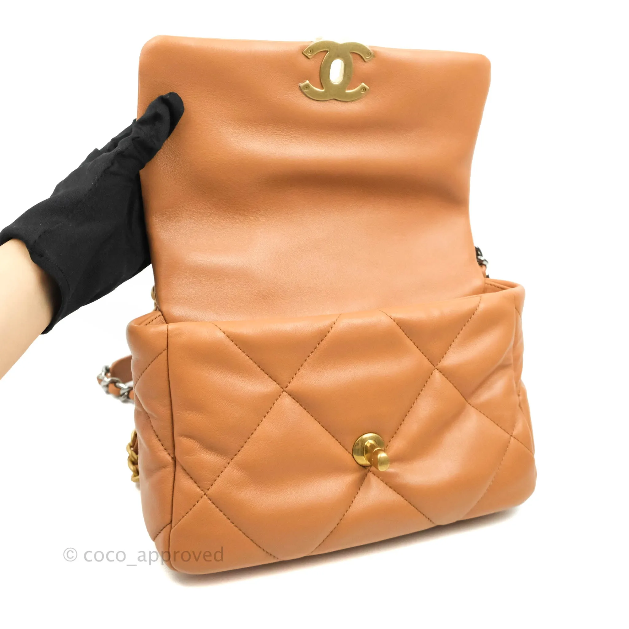 Chanel 19 Small Caramel Dark Beige Lambskin Mixed Hardware 21K