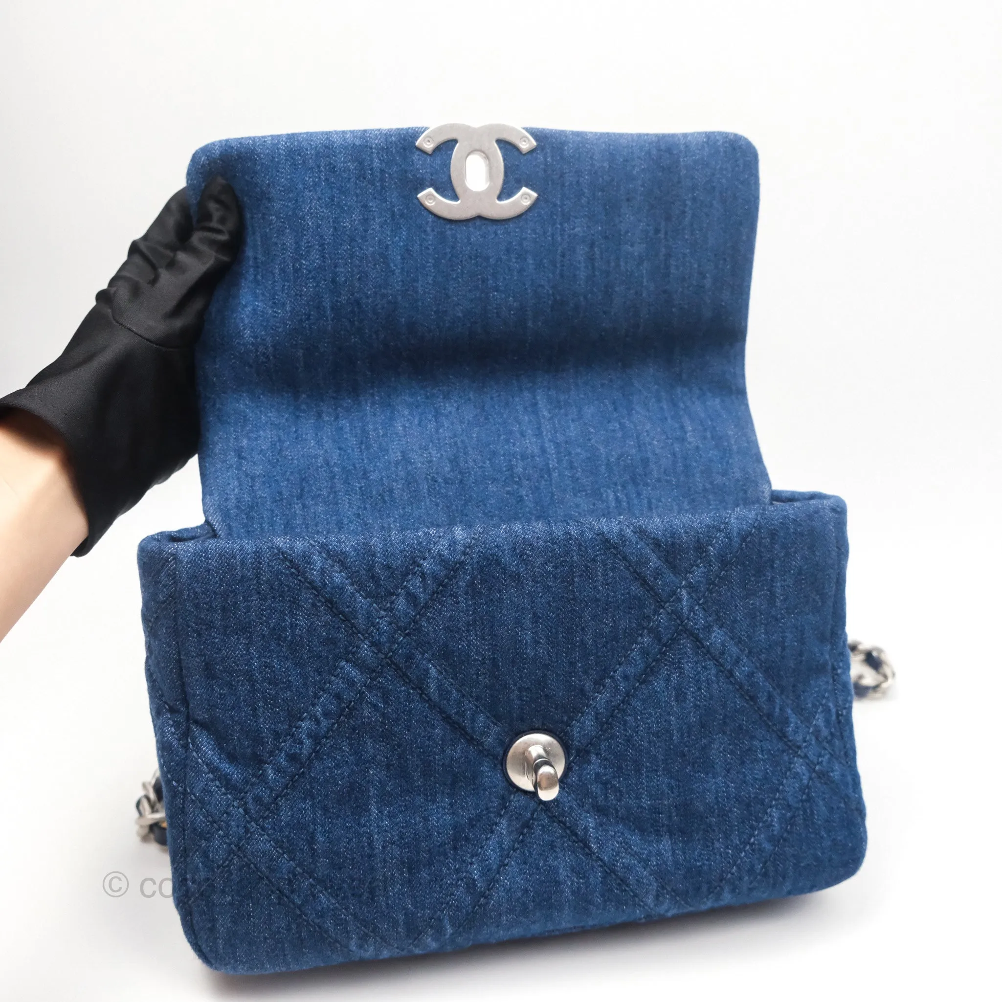Chanel 19 Small Denim Fabric Mixed Hardware 22P