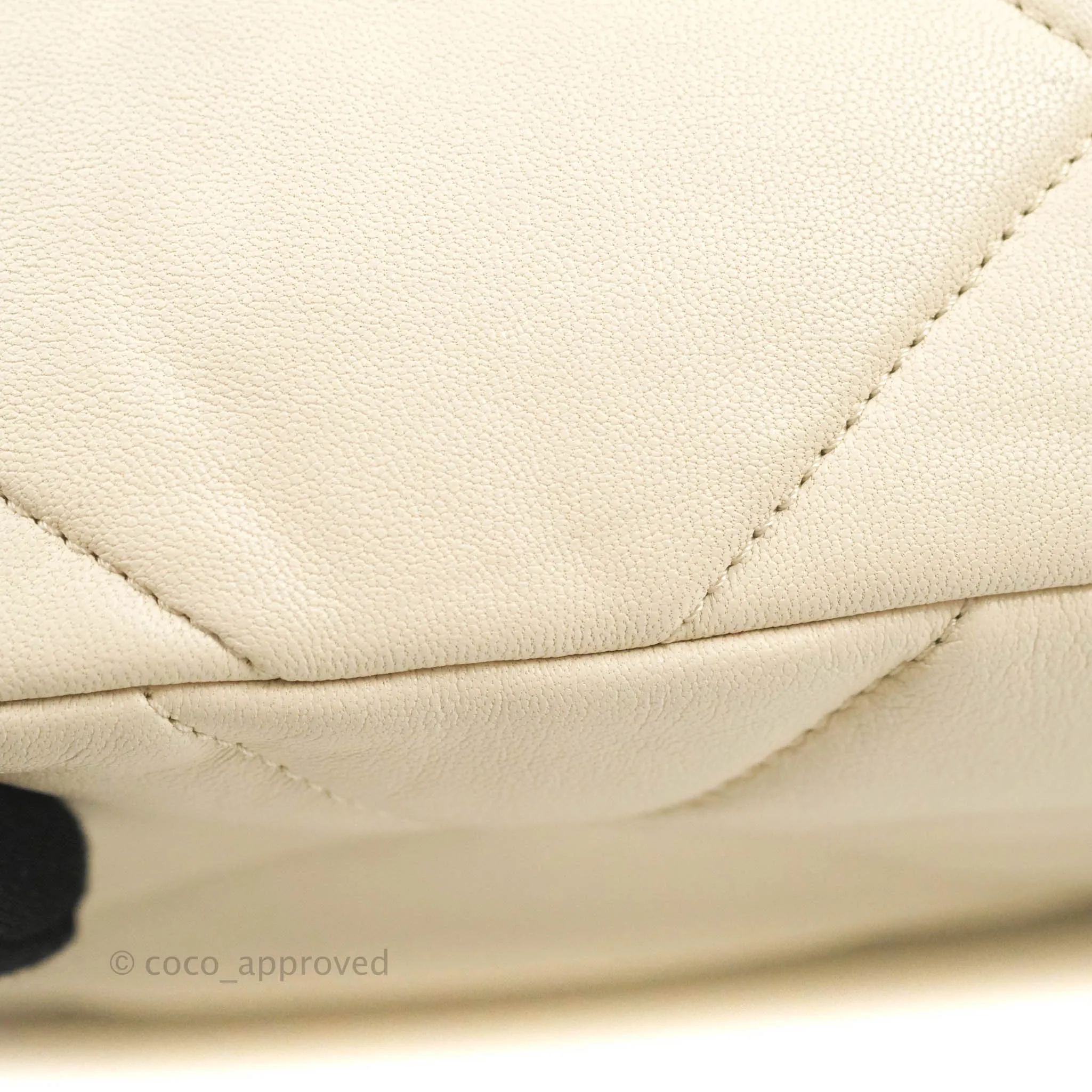 Chanel 19 Small Light Beige Lambskin Mixed Hardware 20C