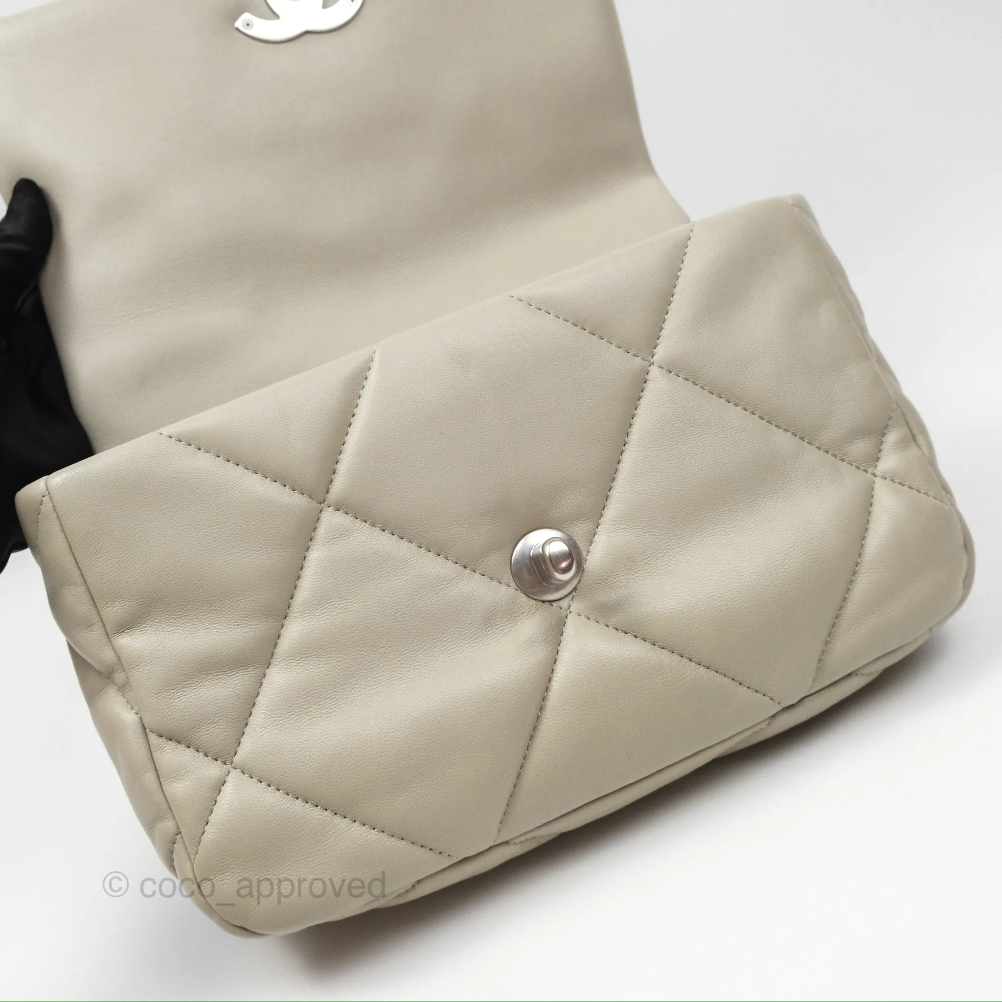 Chanel 19 Small Sage Green Mixed Hardware
