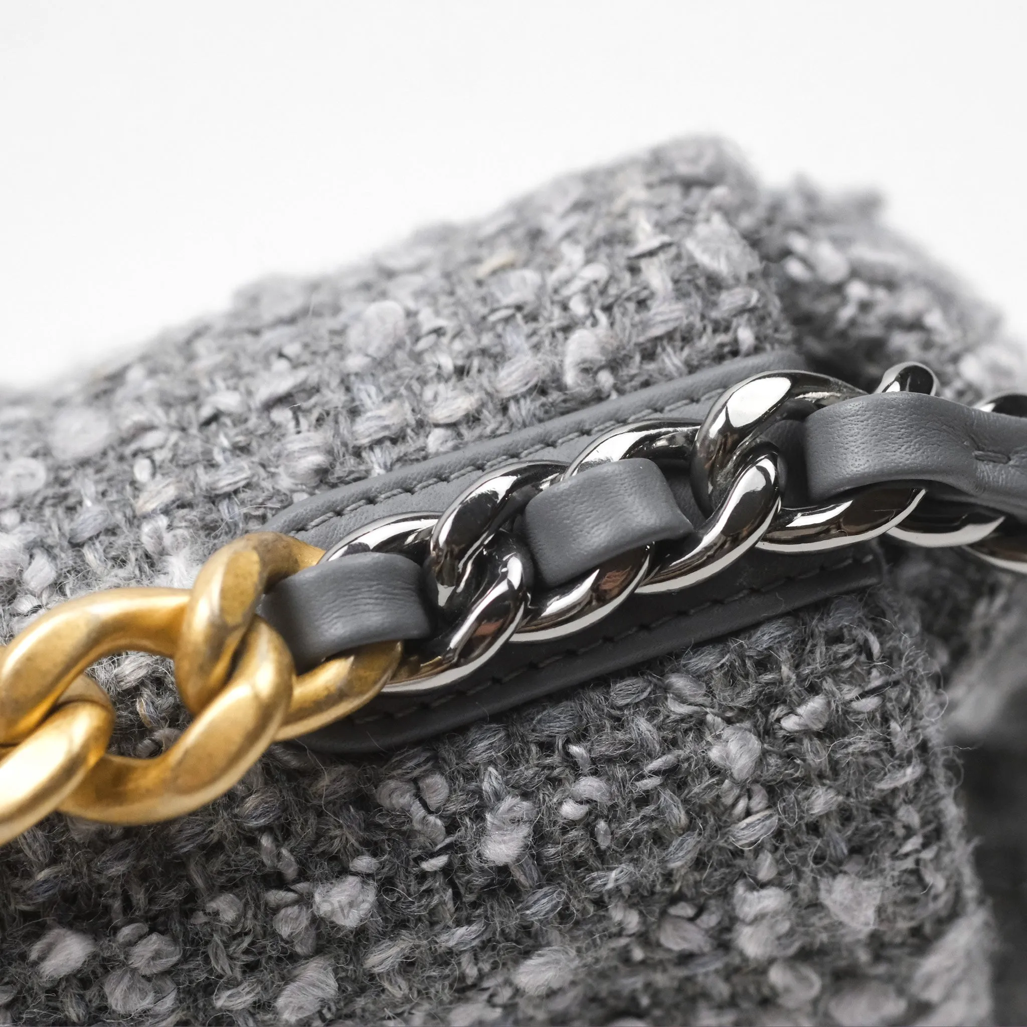 Chanel 19 Small Tweed Grey Mixed Hardware