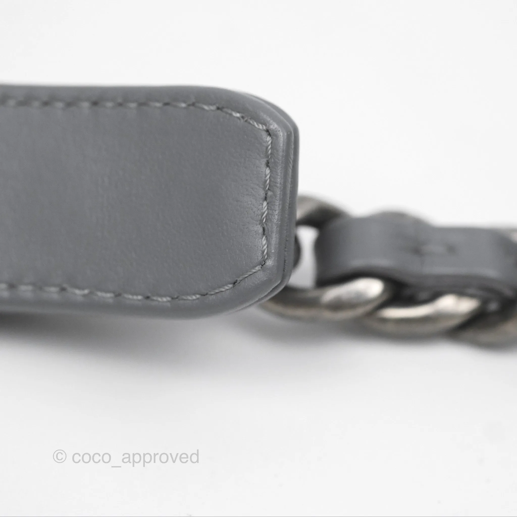 Chanel 19 Small Tweed Grey Mixed Hardware