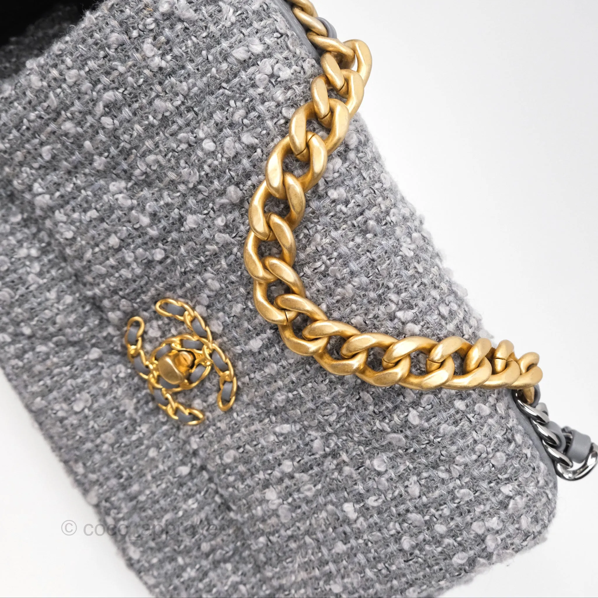 Chanel 19 Small Tweed Grey Mixed Hardware