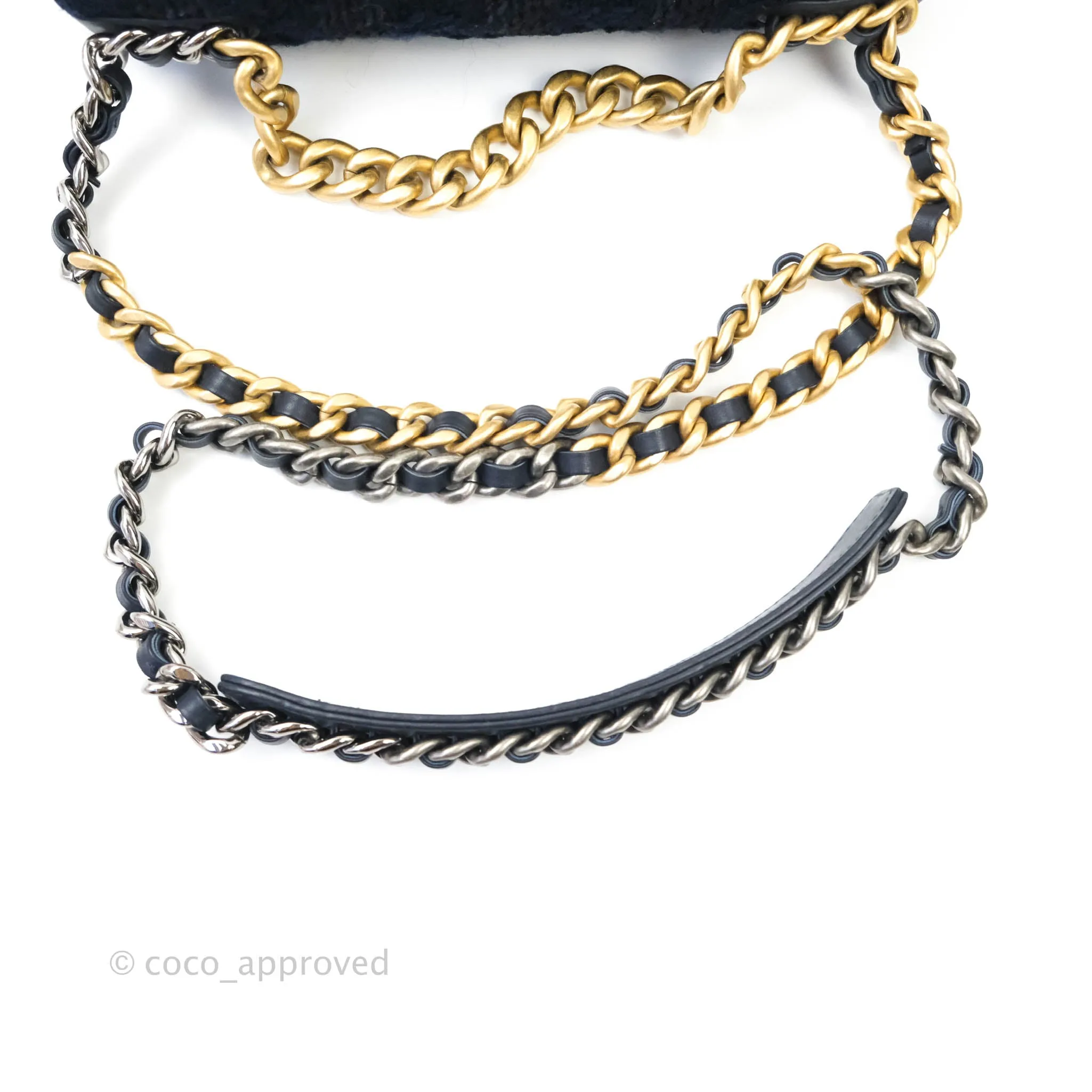 Chanel 19 Small Tweed Navy Mixed Hardware
