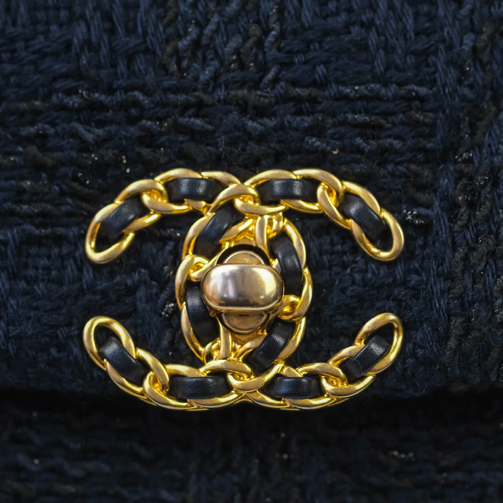 Chanel 19 Small Tweed Navy Mixed Hardware