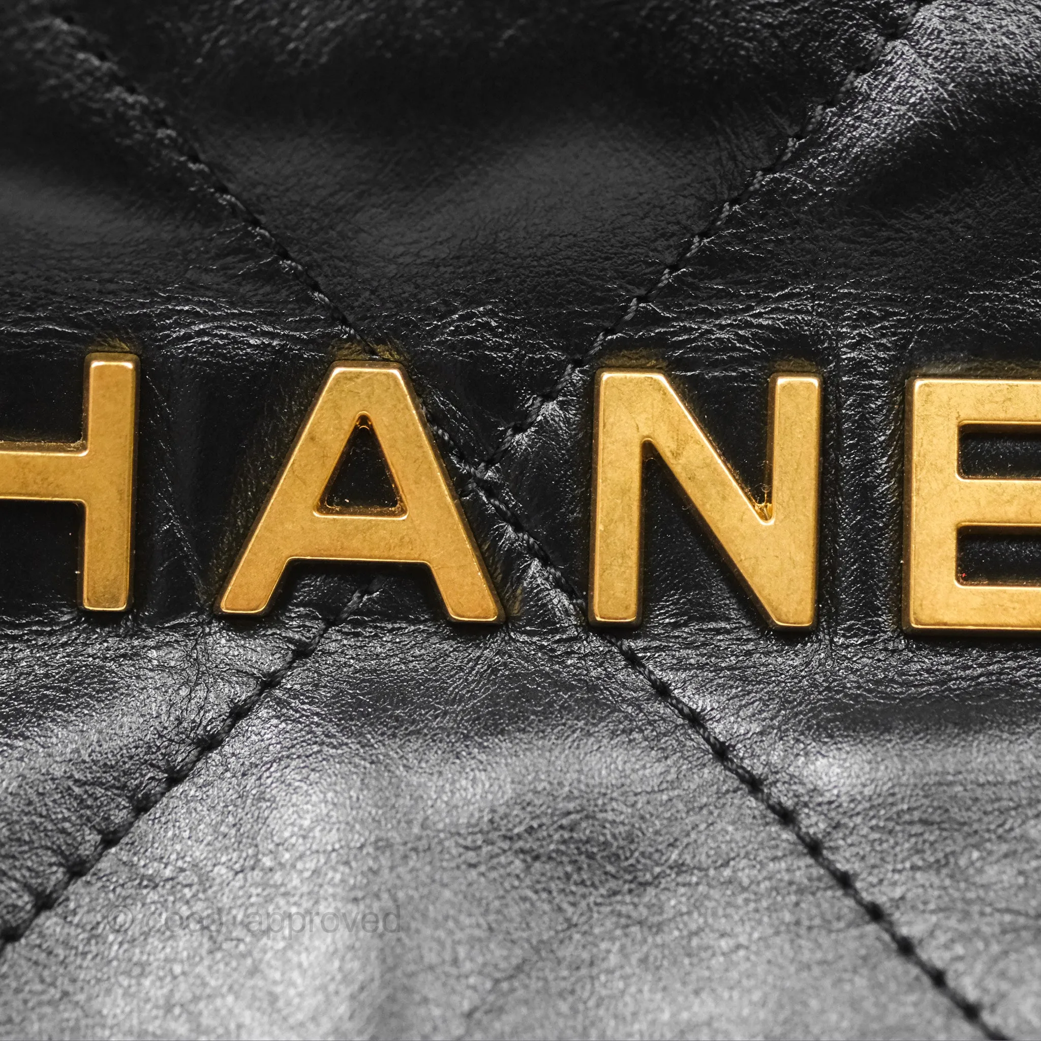 Chanel 22 East West Bag Black Shiny Crumpled Calfskin