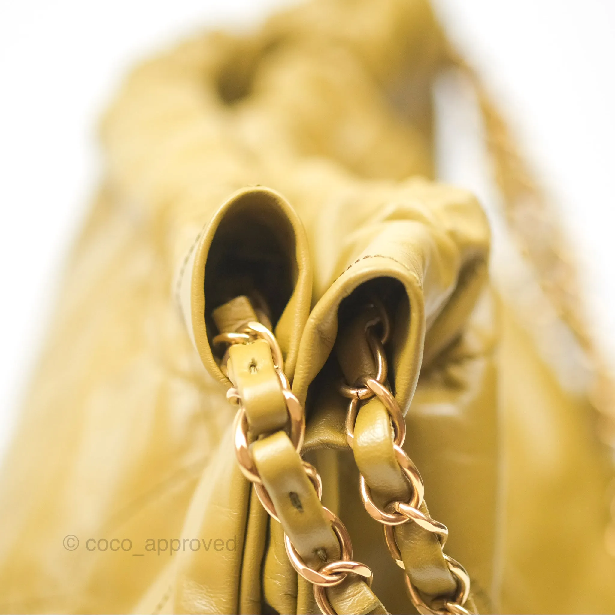 Chanel 22 Medium Olive Shiny Crumpled Calfskin Aged Gold Hardware