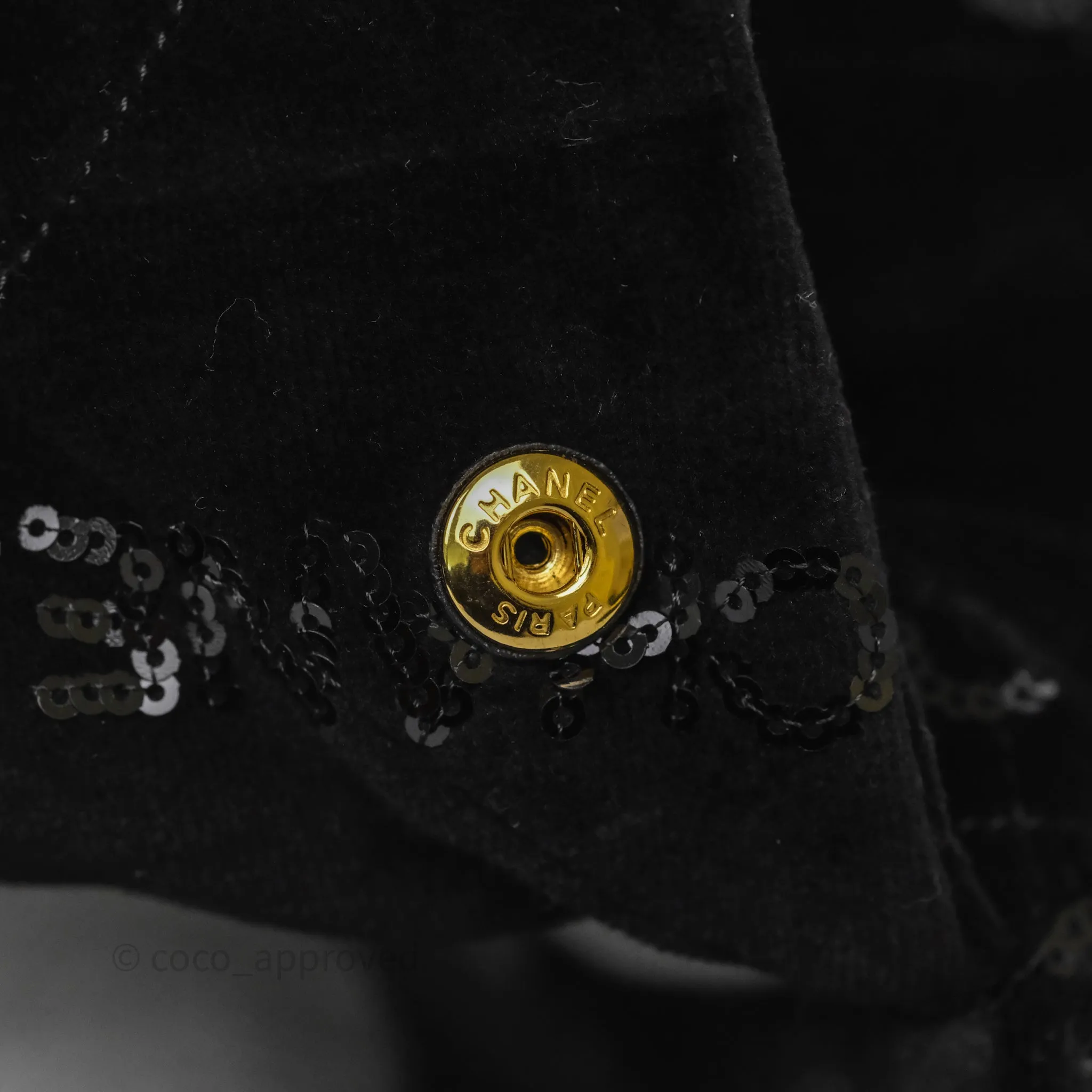 Chanel 22 Medium Sequins Logo Black Velvet