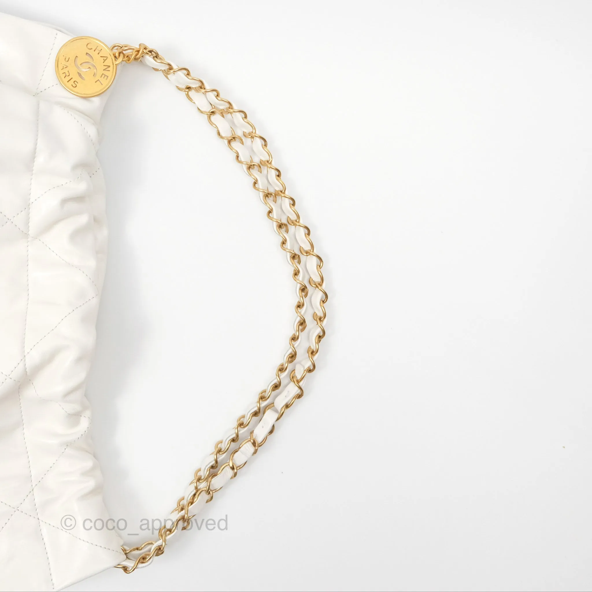 Chanel 22 Medium White Shiny Calfskin Aged Gold Hardware