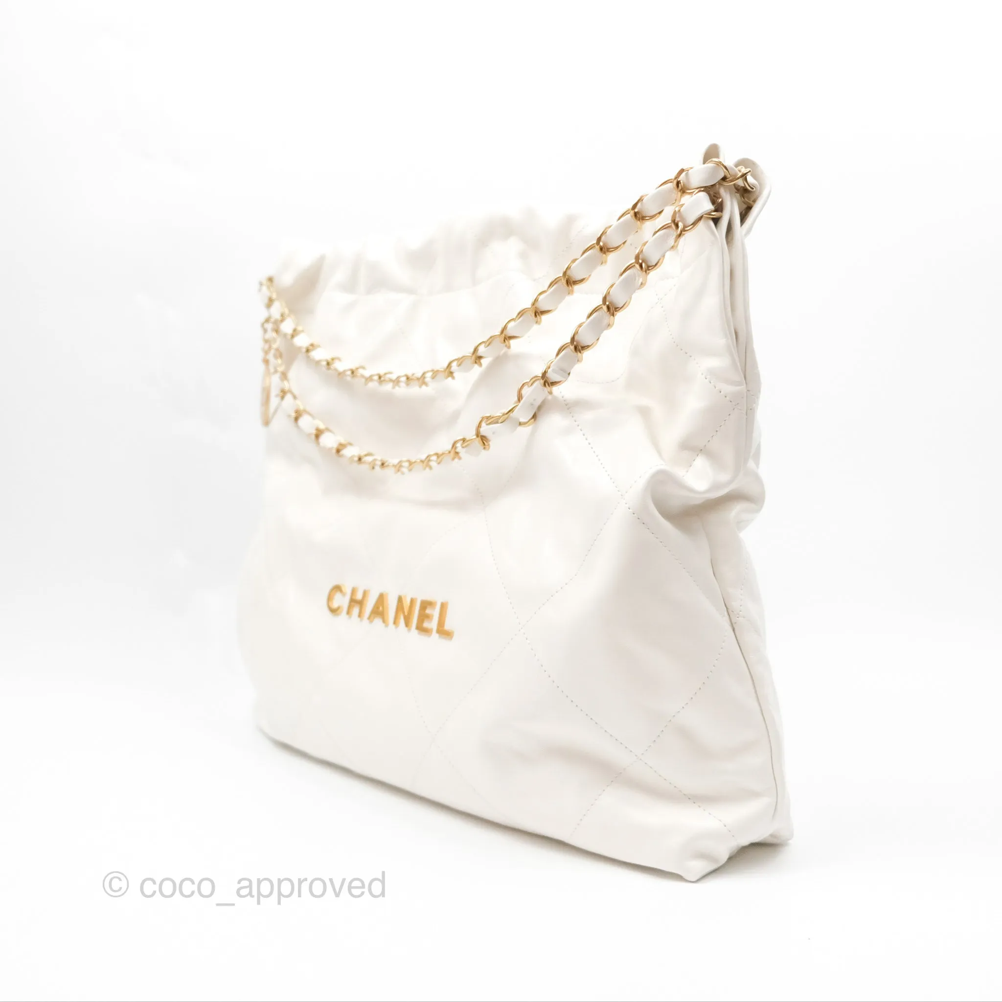 Chanel 22 Medium White Shiny Calfskin Aged Gold Hardware