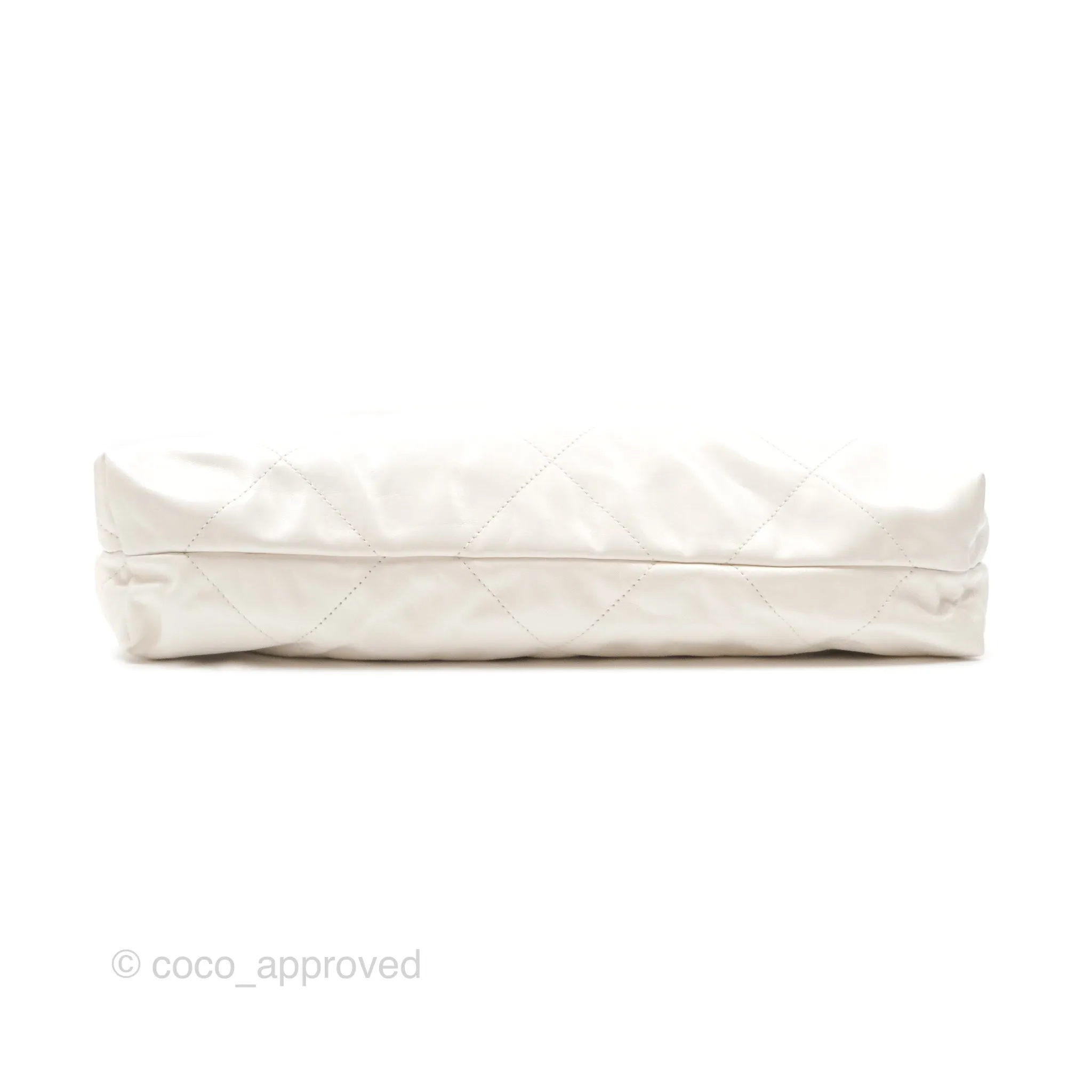 Chanel 22 Medium White Shiny Calfskin Aged Gold Hardware