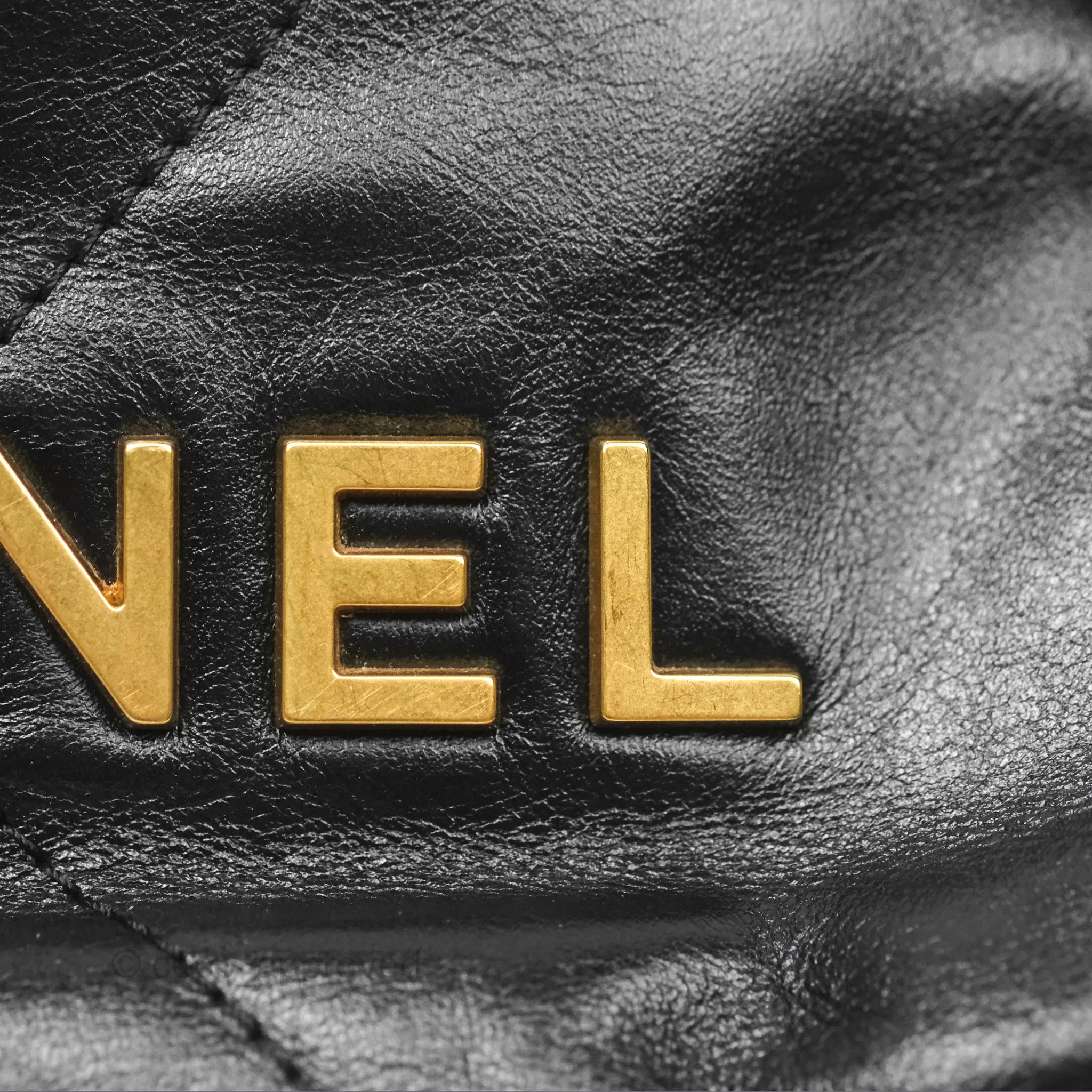 Chanel 22 Mini Bag Black Crumpled Calfskin
