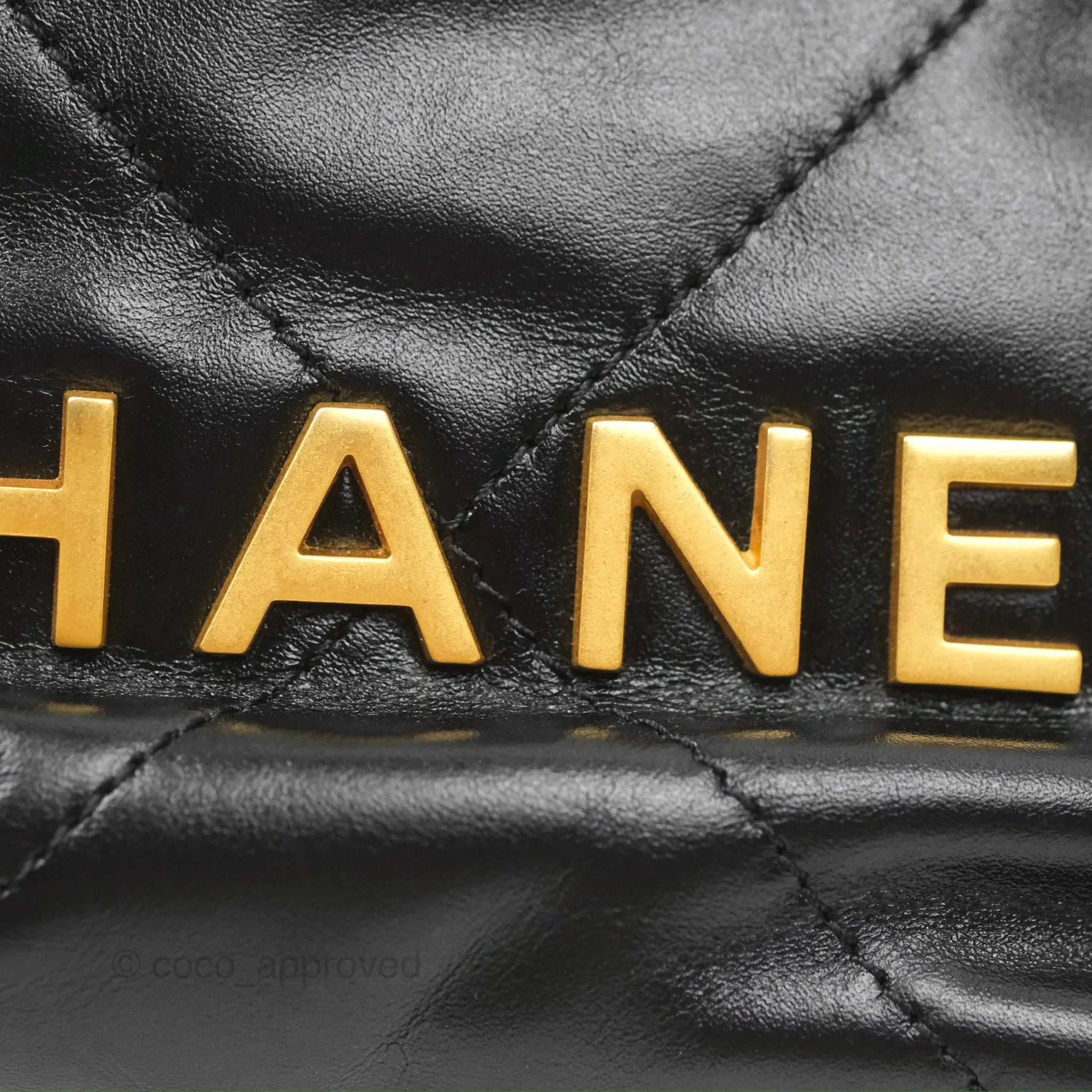 Chanel 22 Mini Bag Black Shiny Crumpled Calfskin