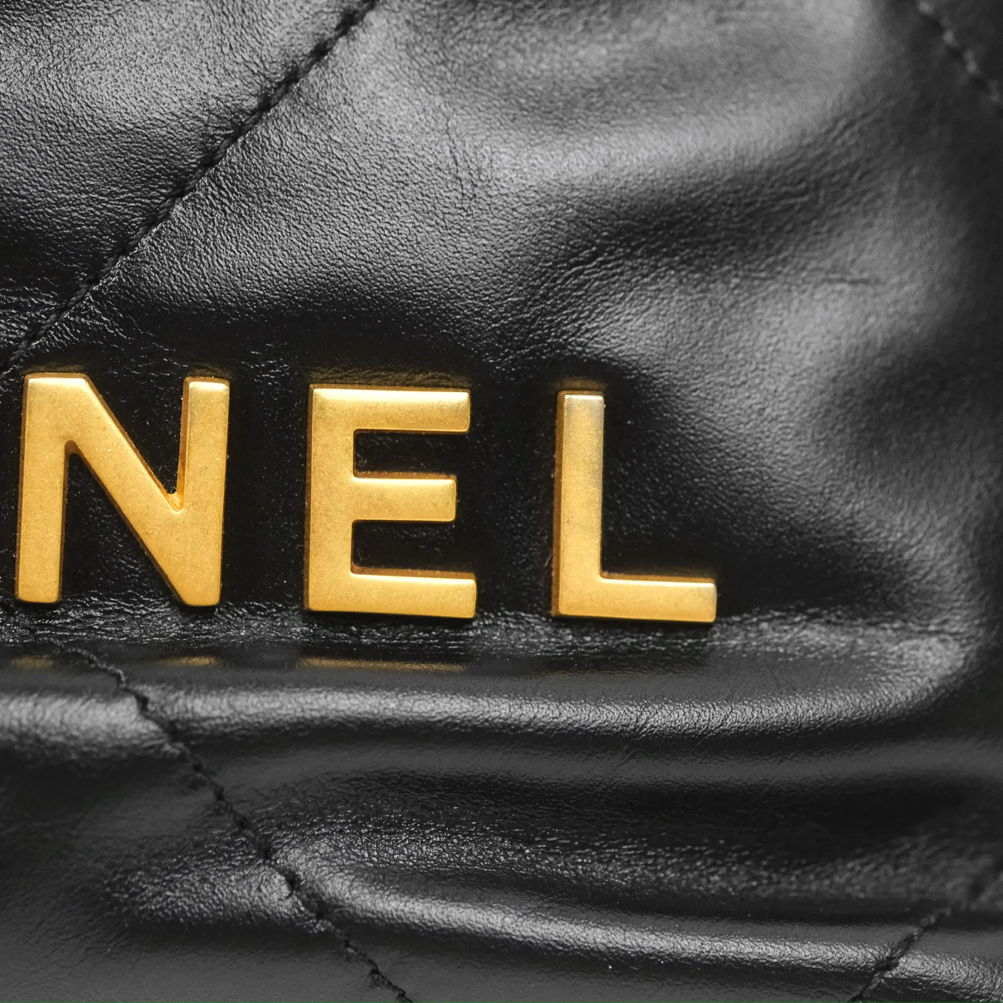 Chanel 22 Mini Bag Black Shiny Crumpled Calfskin