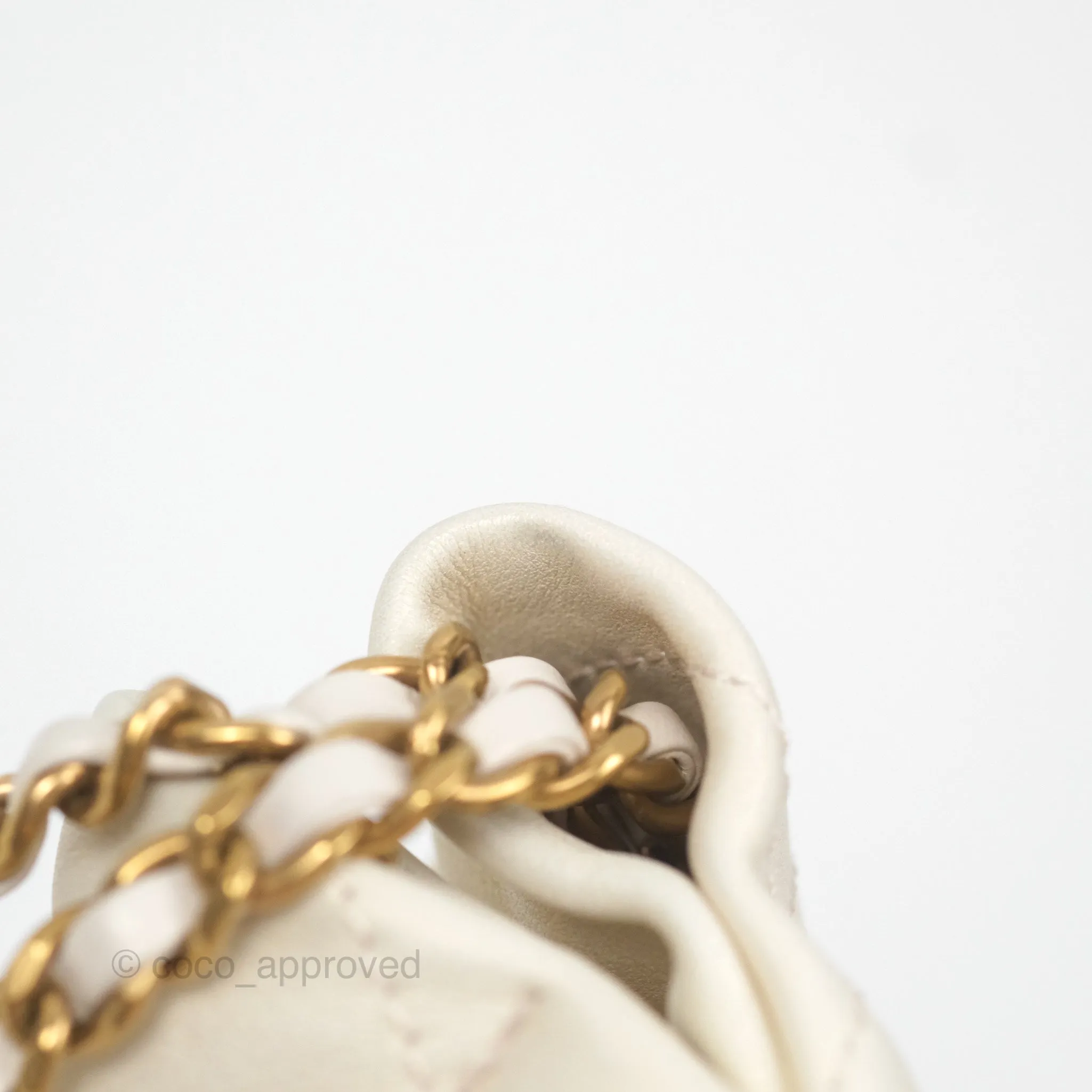 Chanel 22 Mini Bag Iridescent Light Pearly Calfskin Aged Gold Hardware