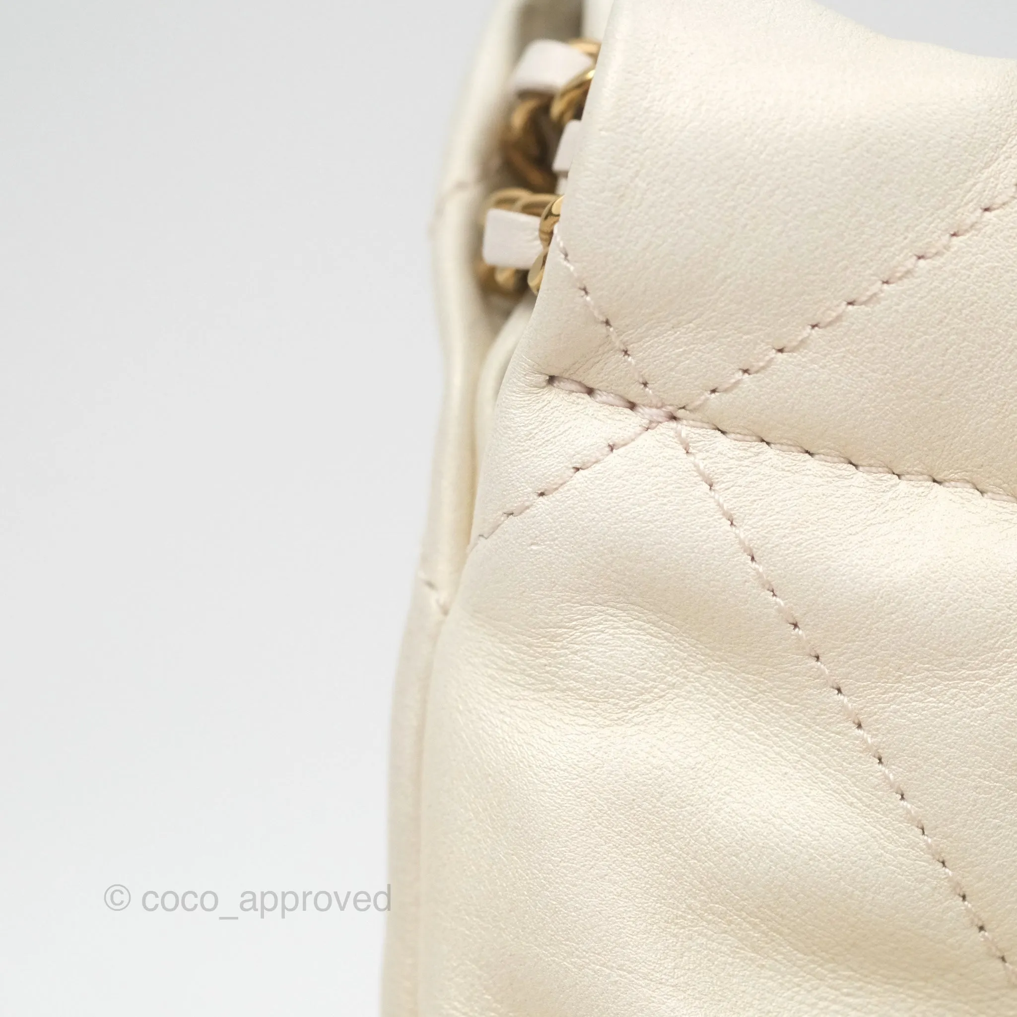 Chanel 22 Mini Bag Iridescent Light Pearly Calfskin Aged Gold Hardware