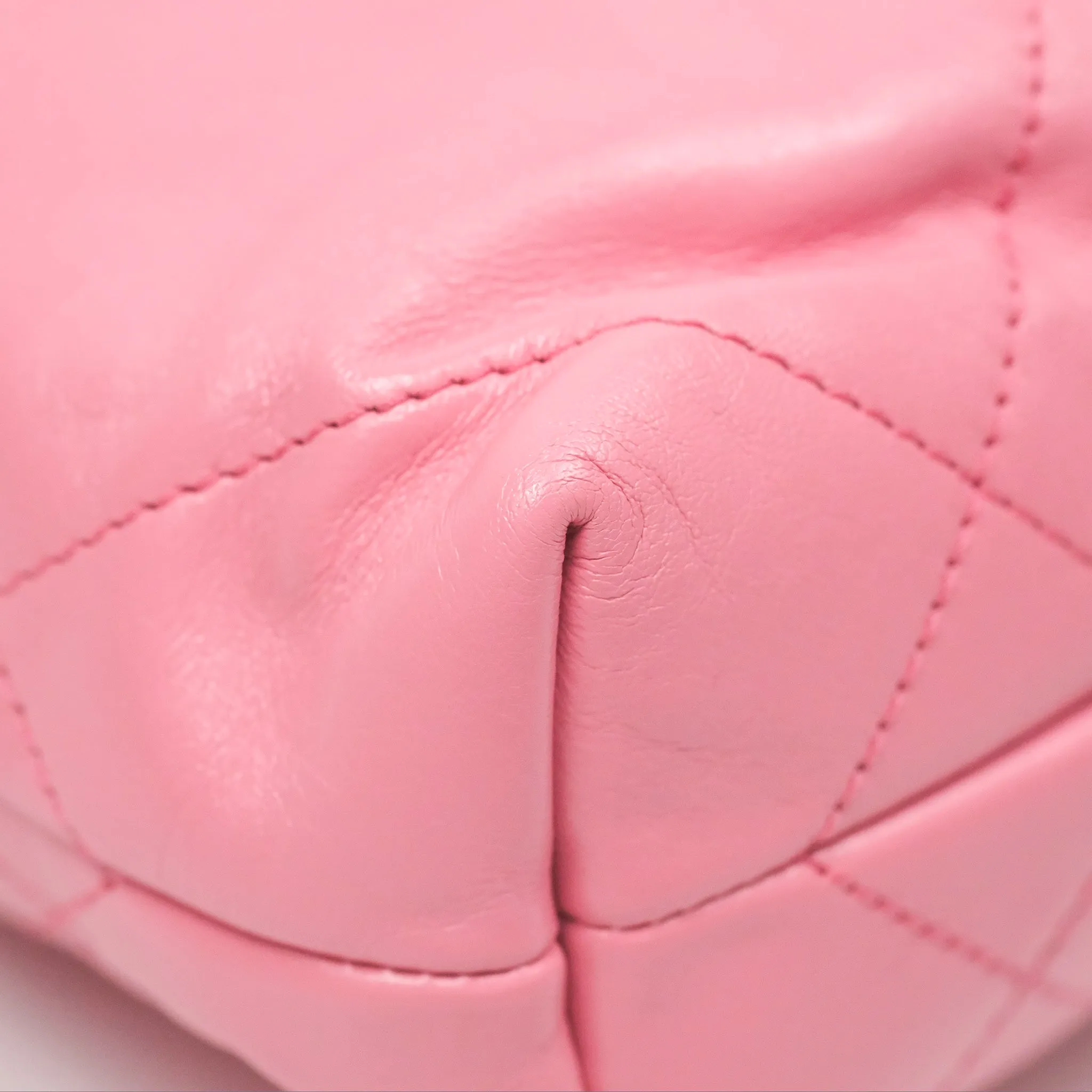 Chanel 22 Mini Bag Pink Crumpled Calfskin Aged Silver Hardware
