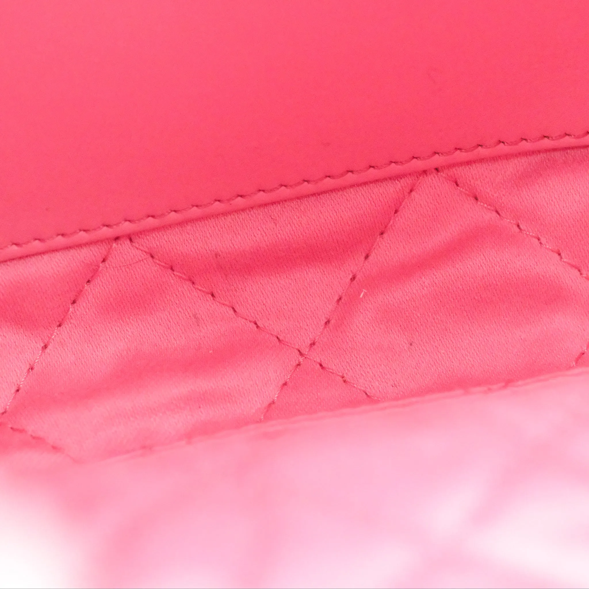 Chanel 22 Mini Bag Pink Crumpled Calfskin Aged Silver Hardware